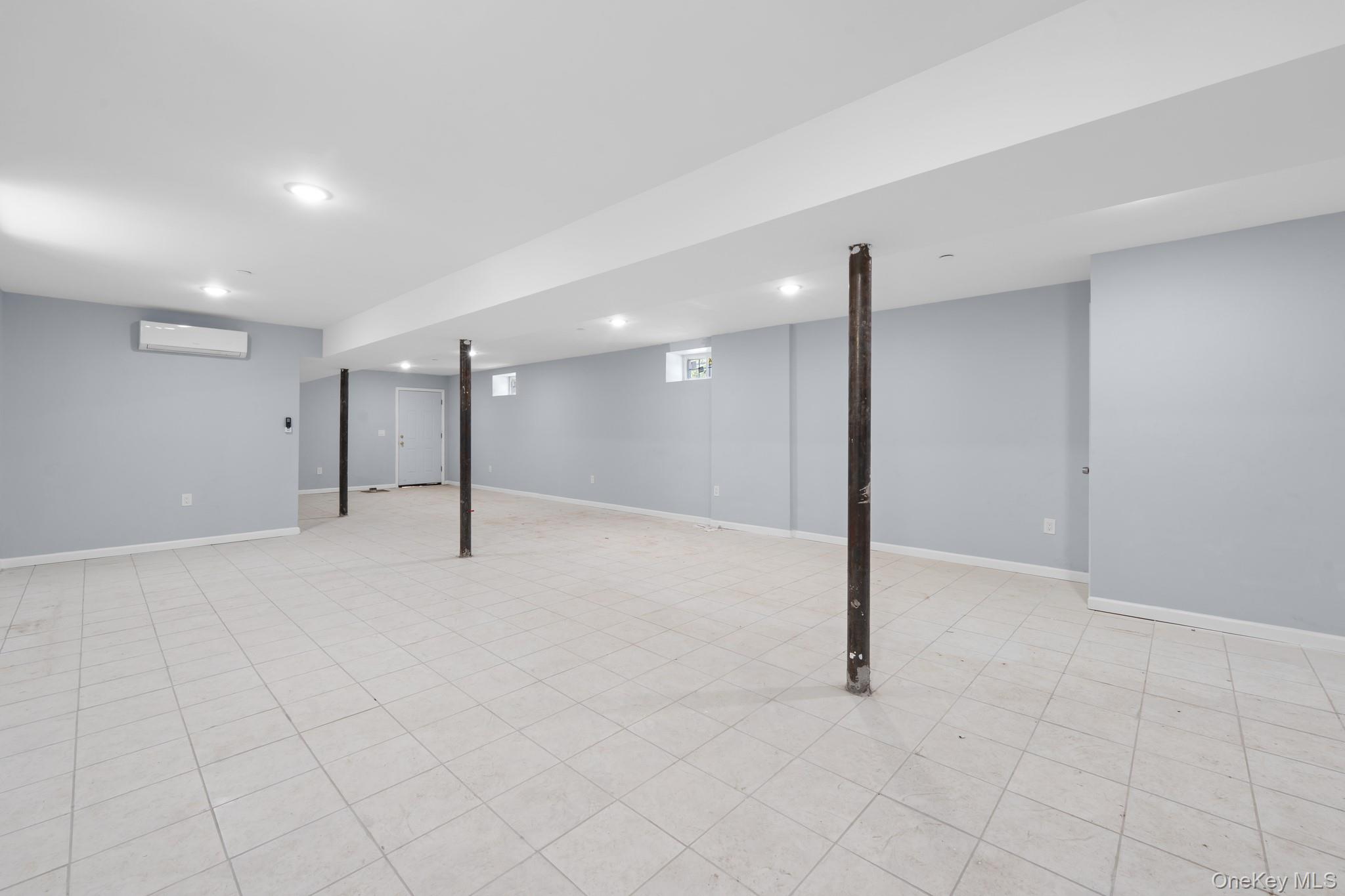 223-12 134th Road, Laurelton, NY 11413