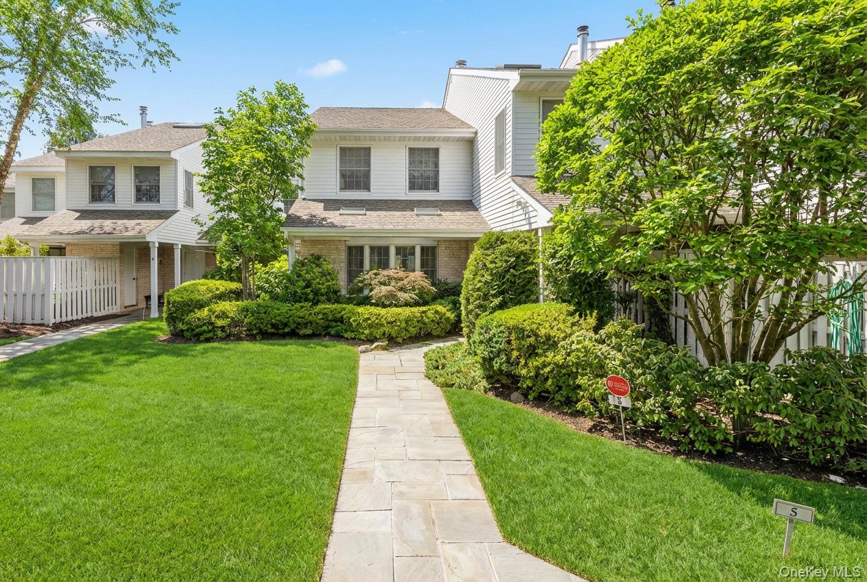 520 Hampton Road # 5, Southampton, NY 11968