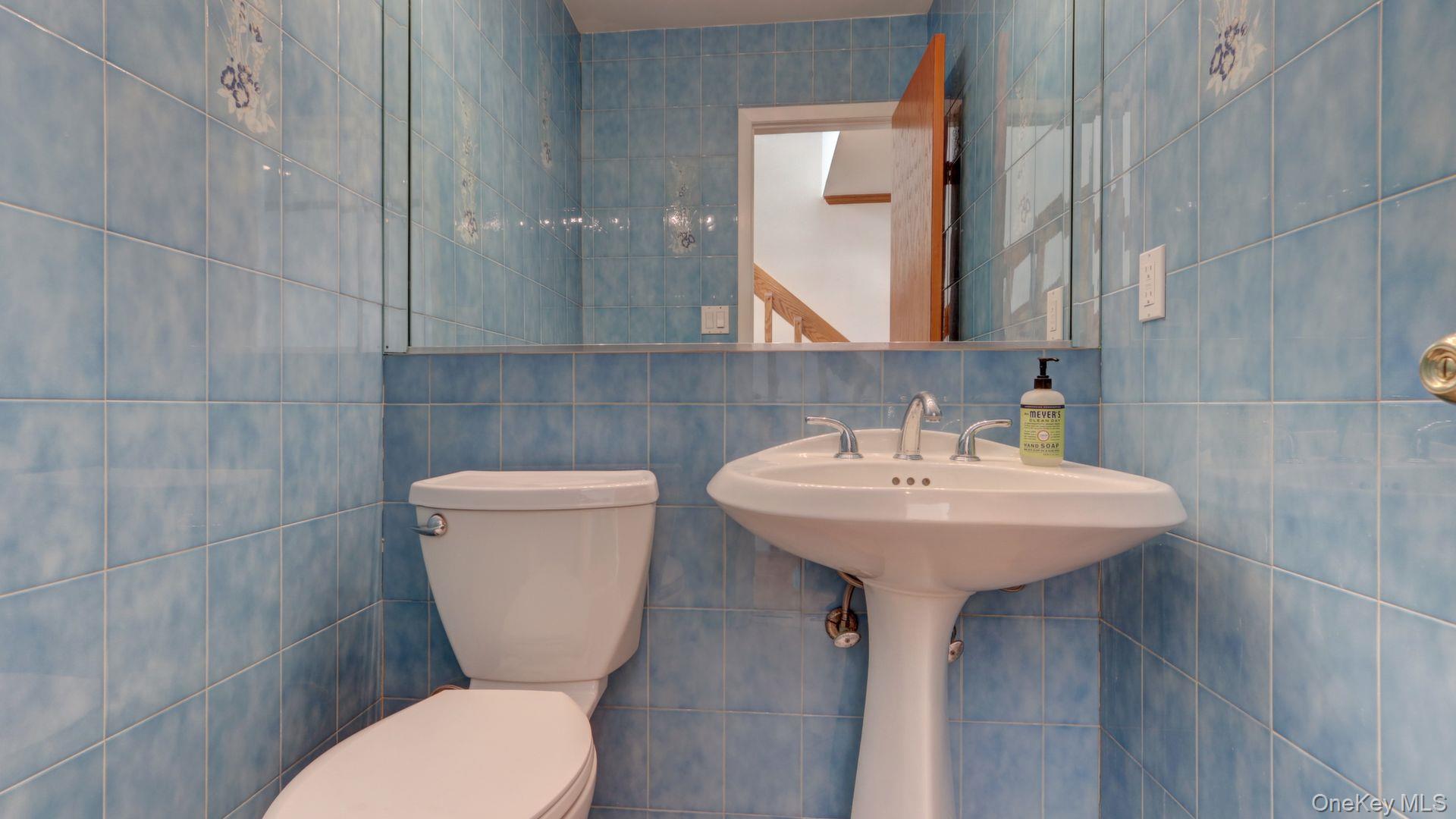 3 Oceanview Court, Long Beach, NY 11561