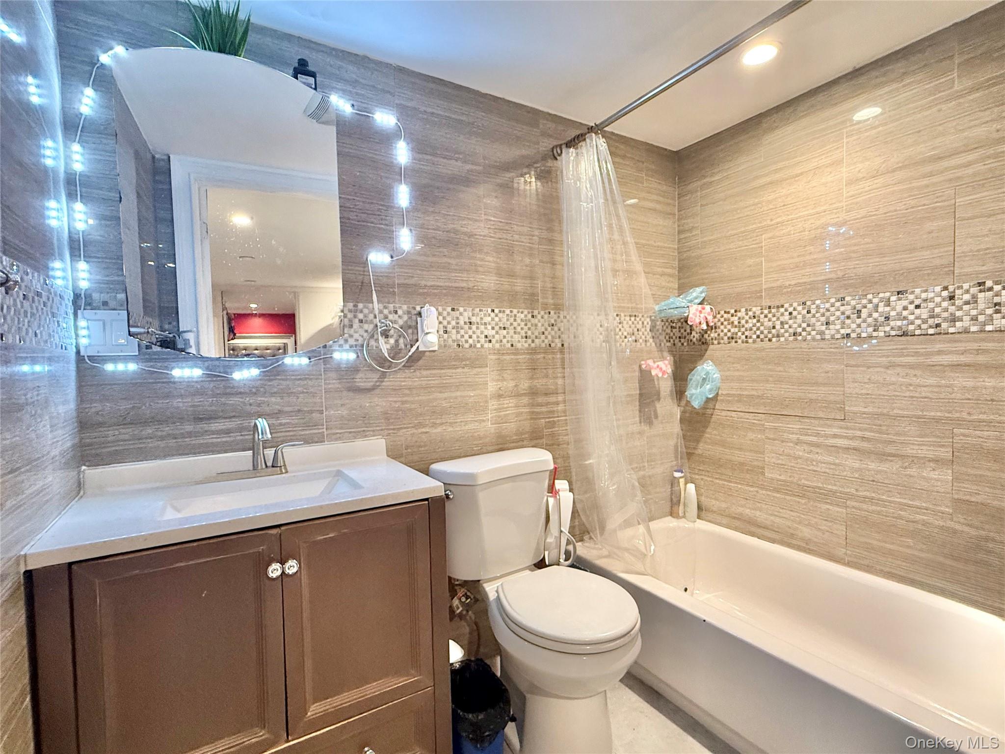 116-29 166TH Street, Saint Albans, NY 11434