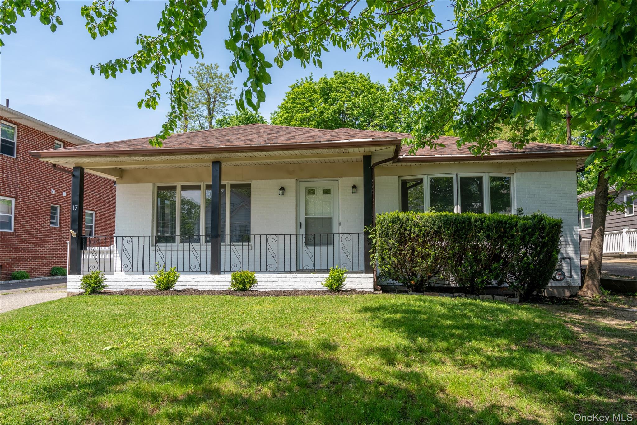 17 Edgar Court, Huntington, NY 11743