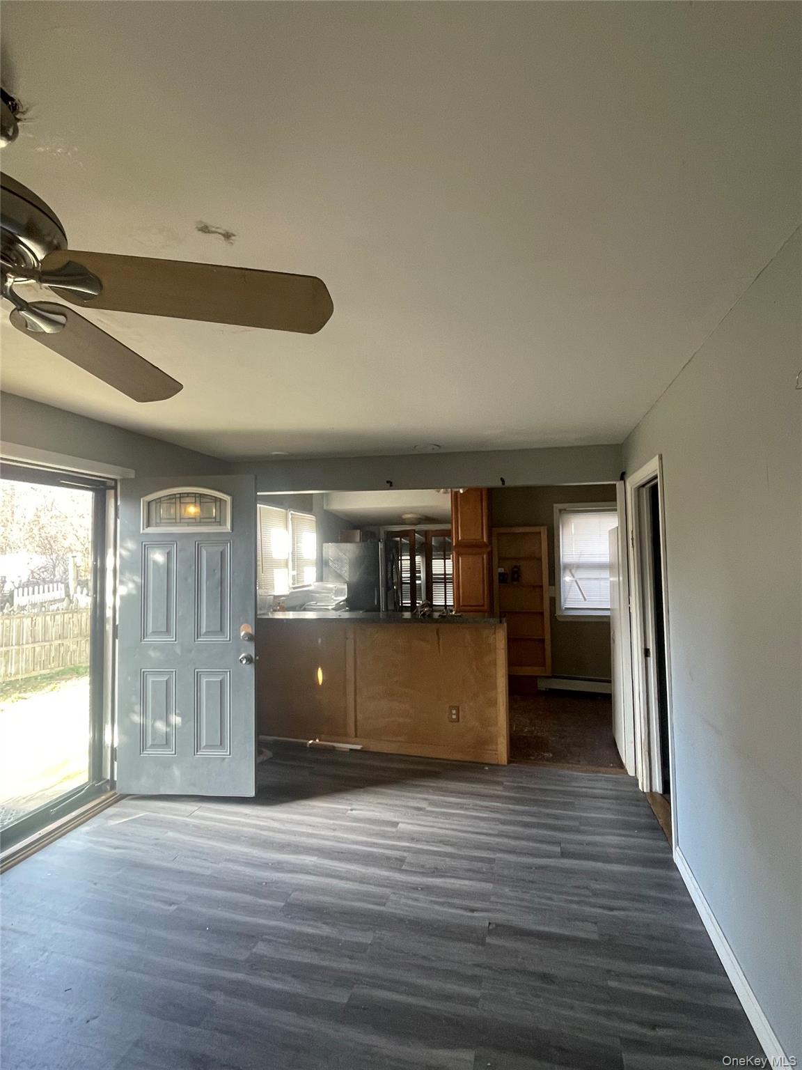 359 Park Avenue, Babylon, NY 11702