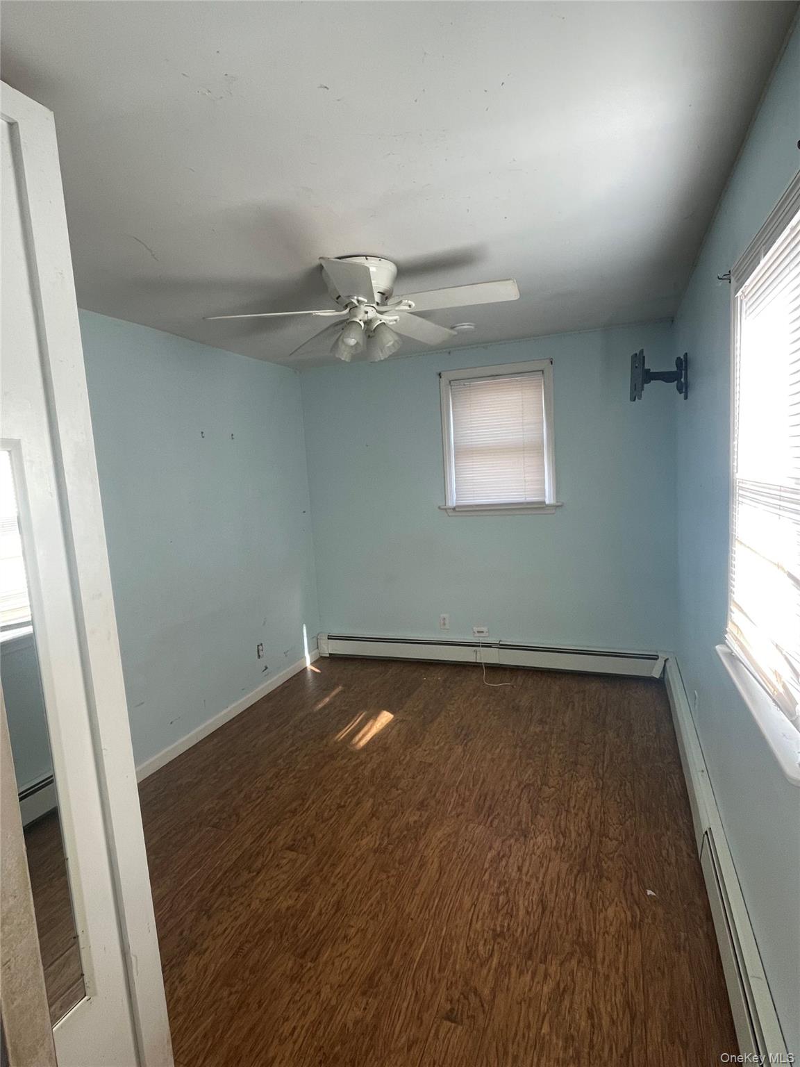 359 Park Avenue, Babylon, NY 11702