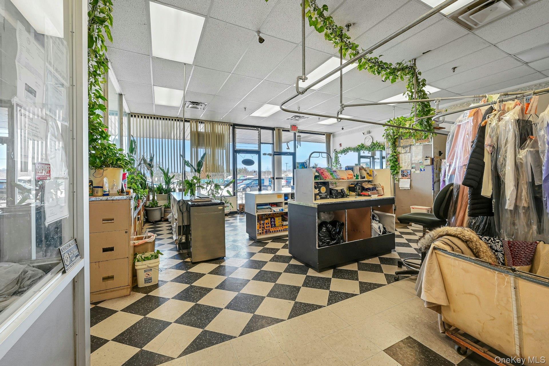 Spring Valley, NY 10977