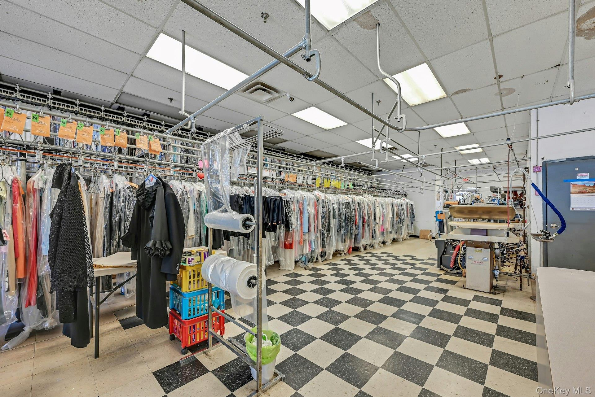 Spring Valley, NY 10977