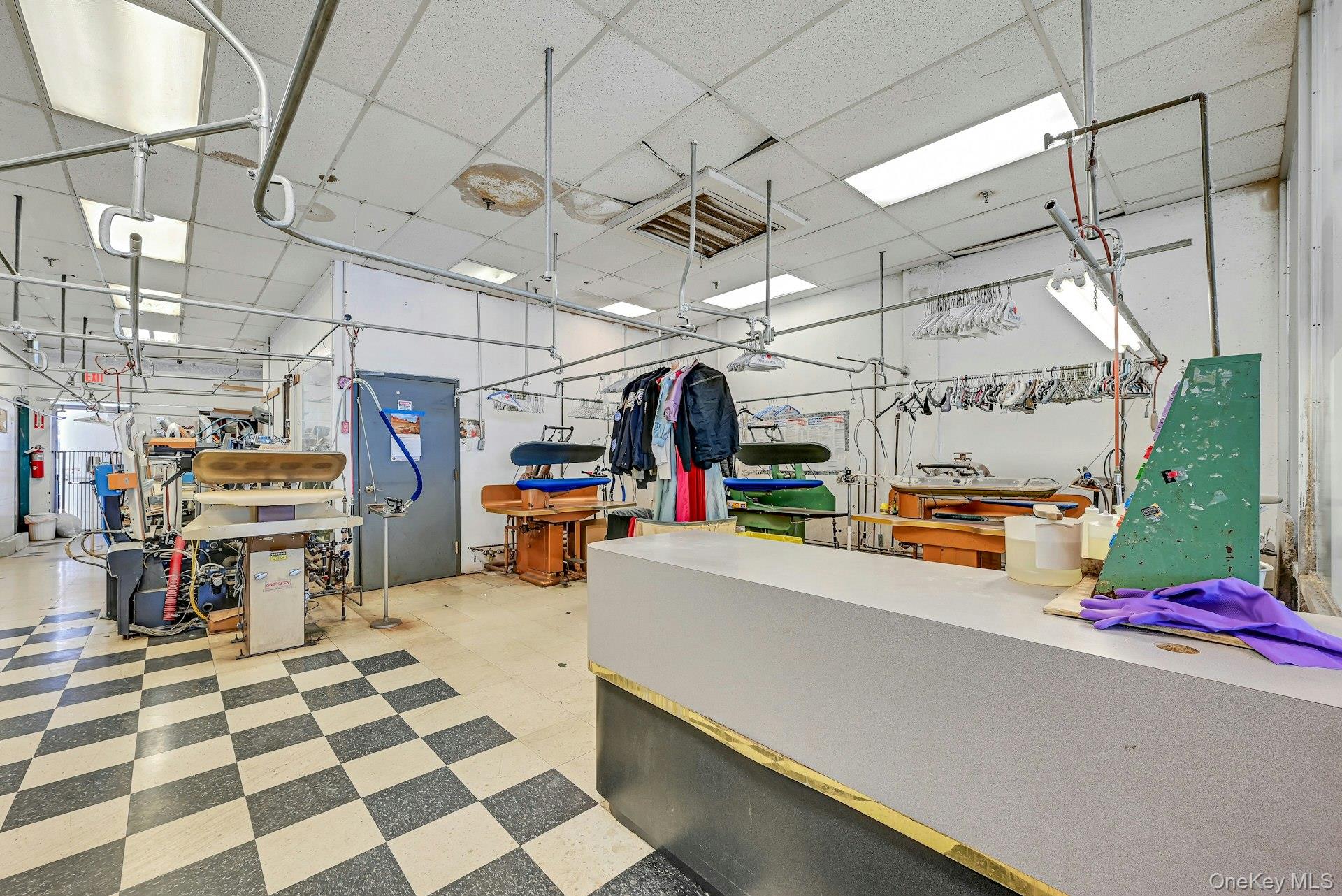 Spring Valley, NY 10977