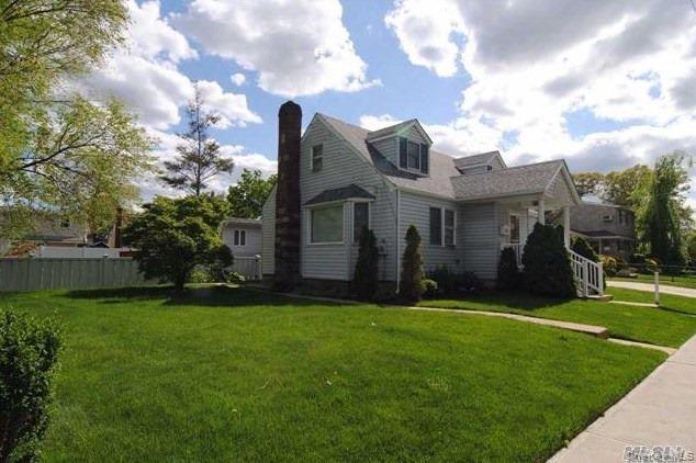 66 Chicago Avenue, Massapequa, NY 11758