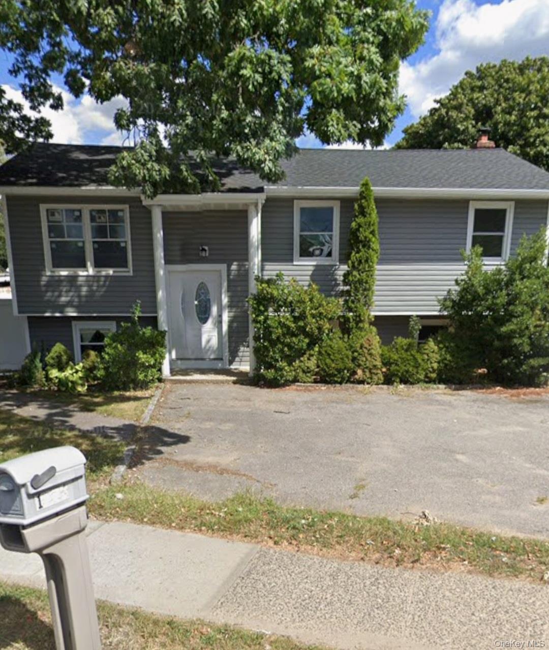 1400 Straight Path, Wyandanch, NY 11798