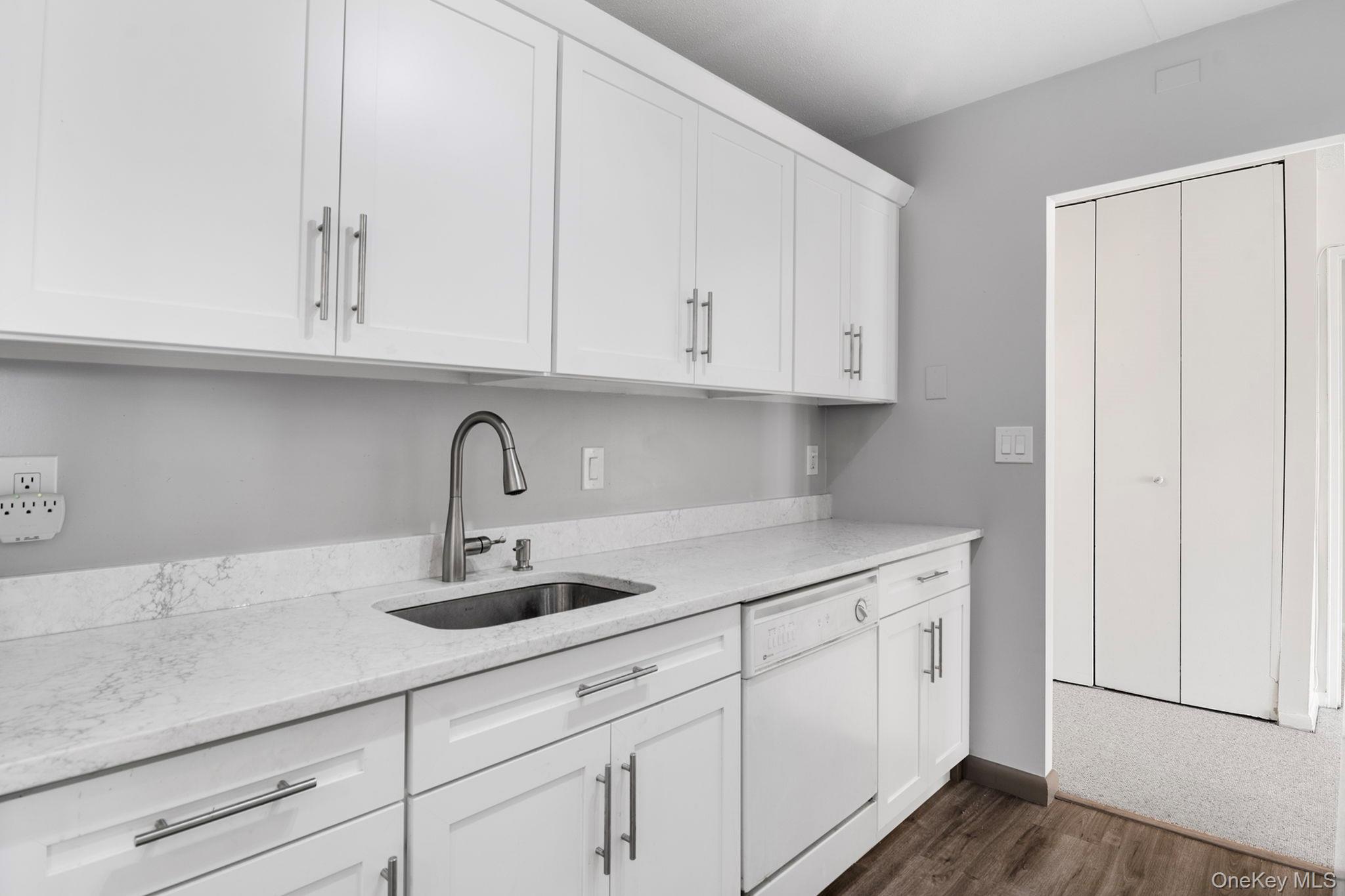 300 High Point Drive # 209, Hartsdale, NY 10530