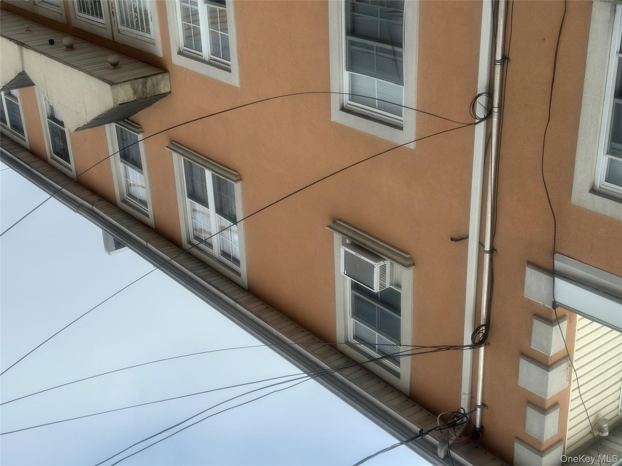 14768 259th Street, Rosedale, NY 11422