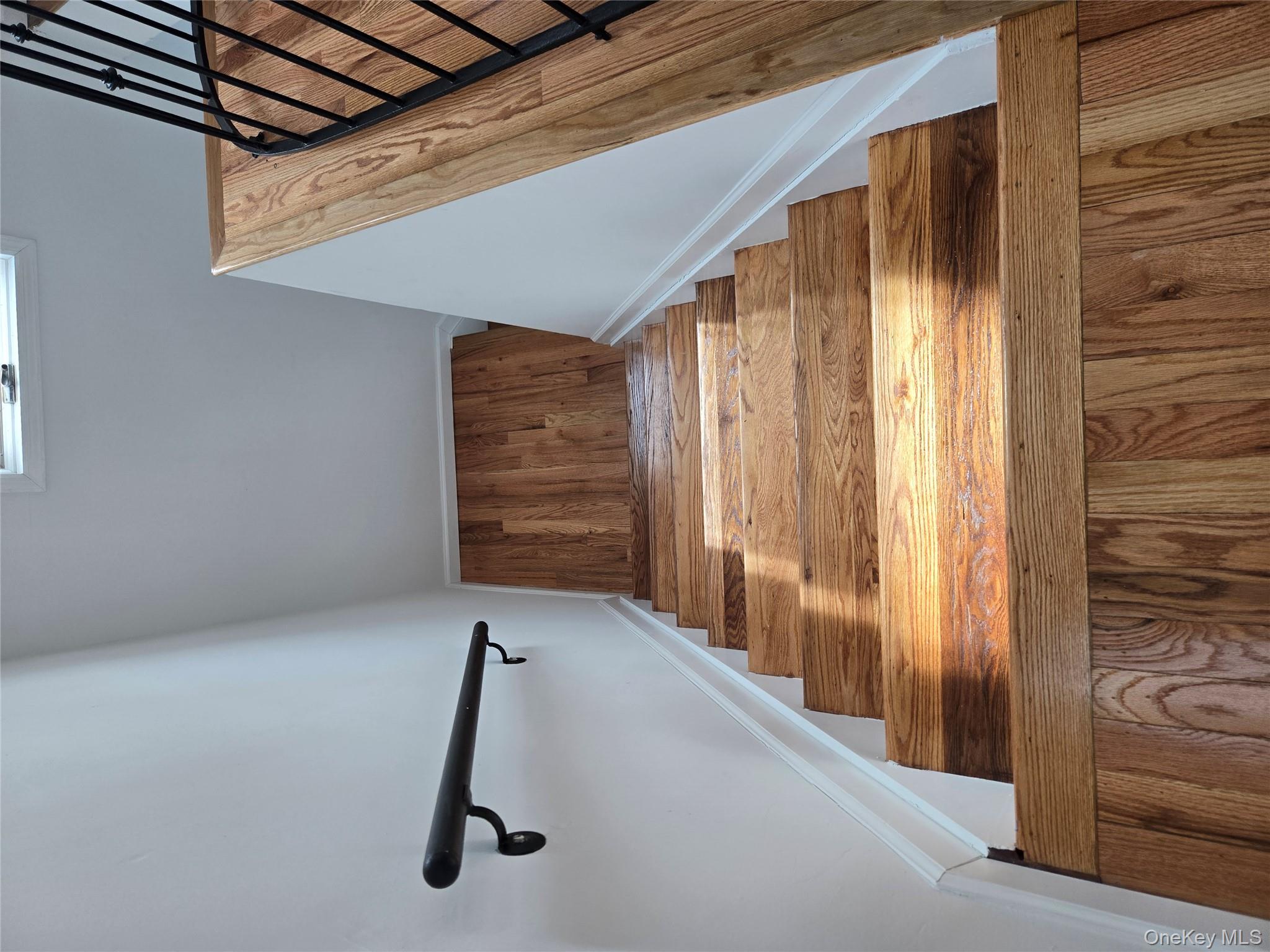 25 Johnson Place, Freeport, NY 11520