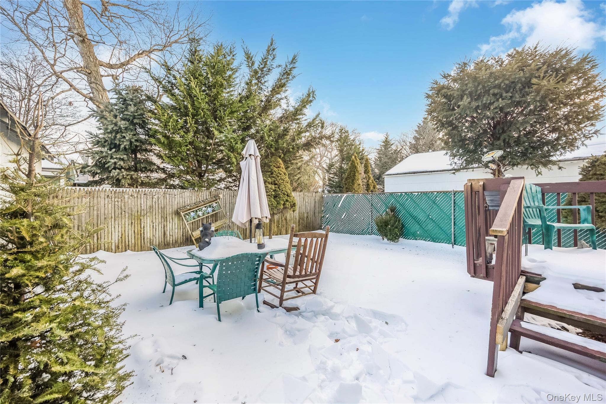 32 Sunset Avenue, Farmingdale, NY 11735