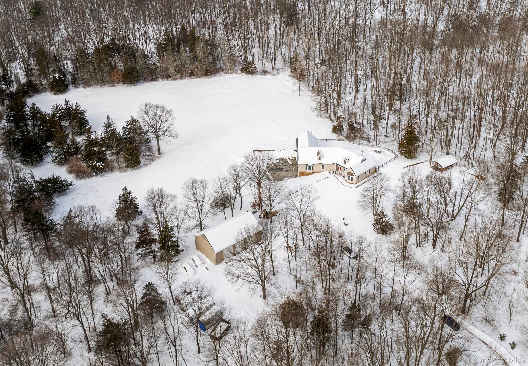 35 Appaloosa Lane, Millbrook, NY 12545