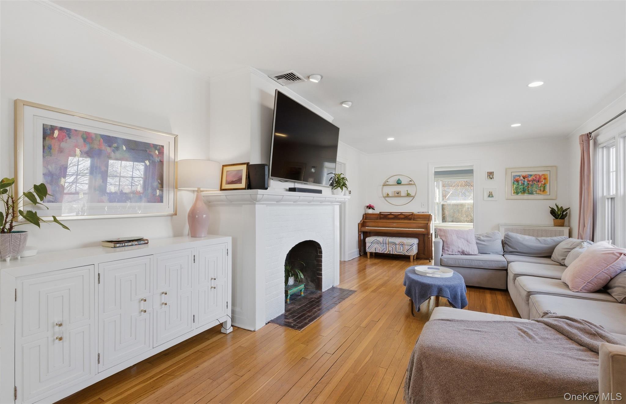 122 Greenacres Avenue, White Plains, NY 10606