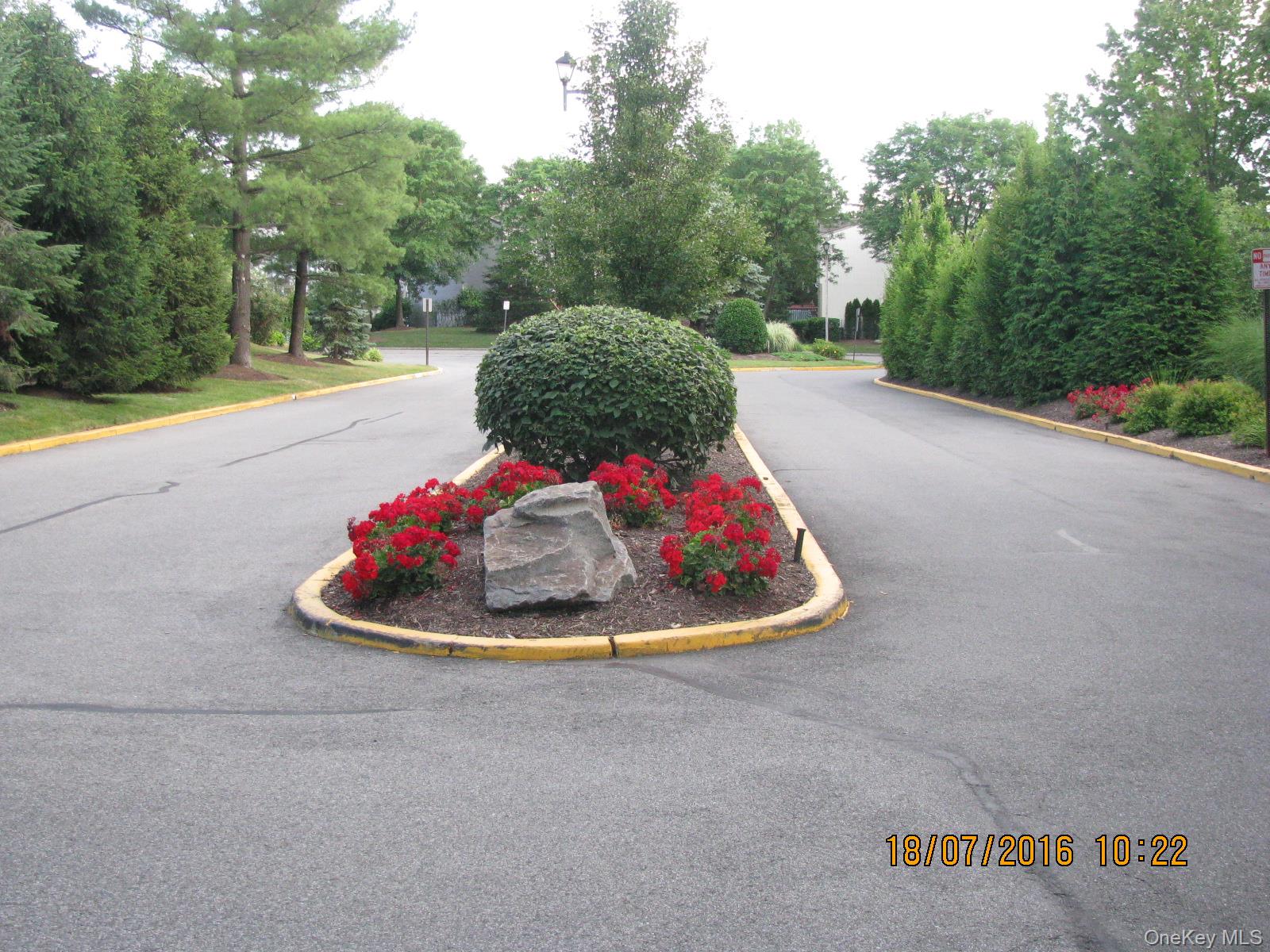 50 Aspen Court, Nanuet, NY 10954