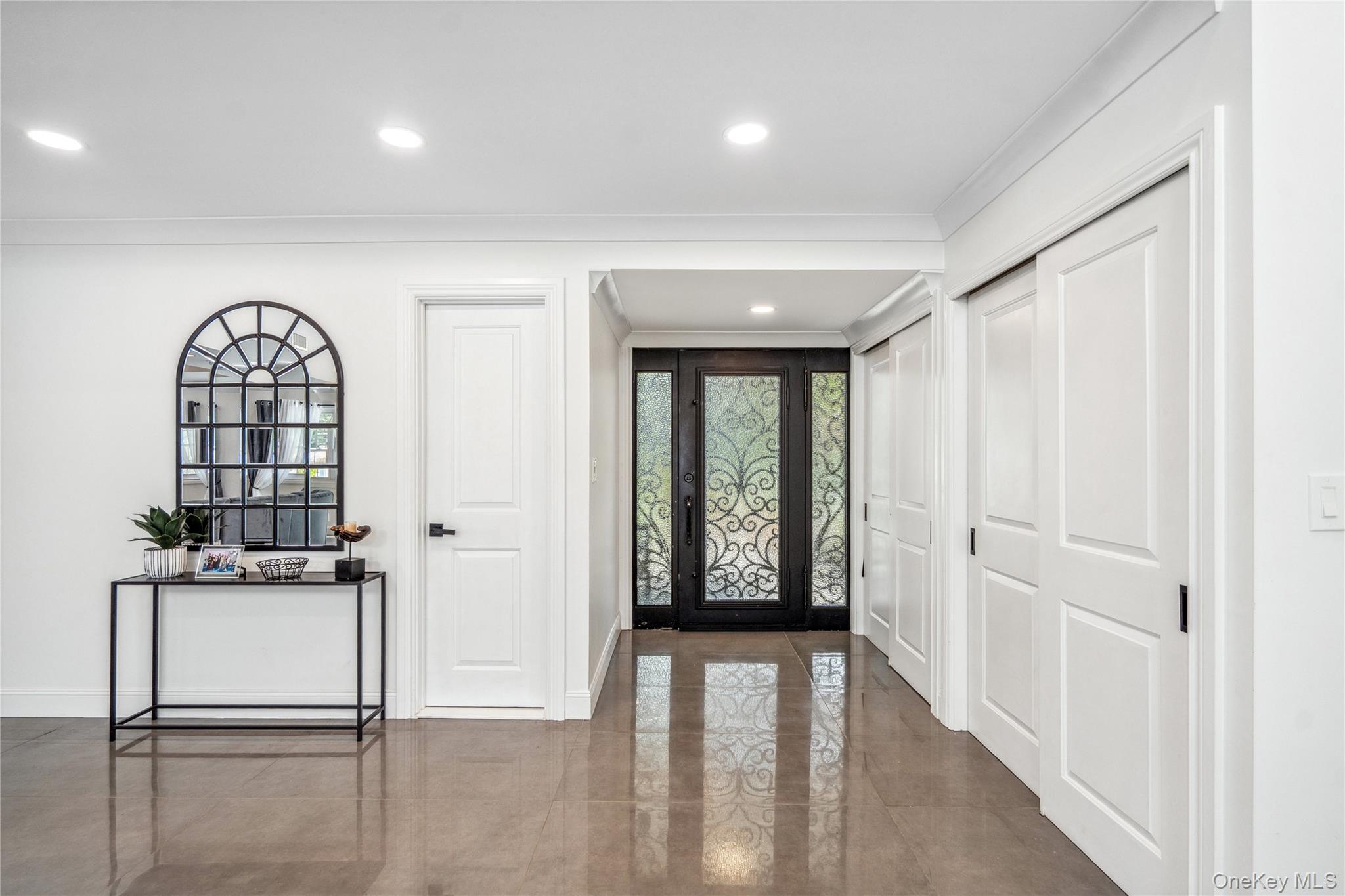 11 Gallatin Drive, Dix Hills, NY 11746