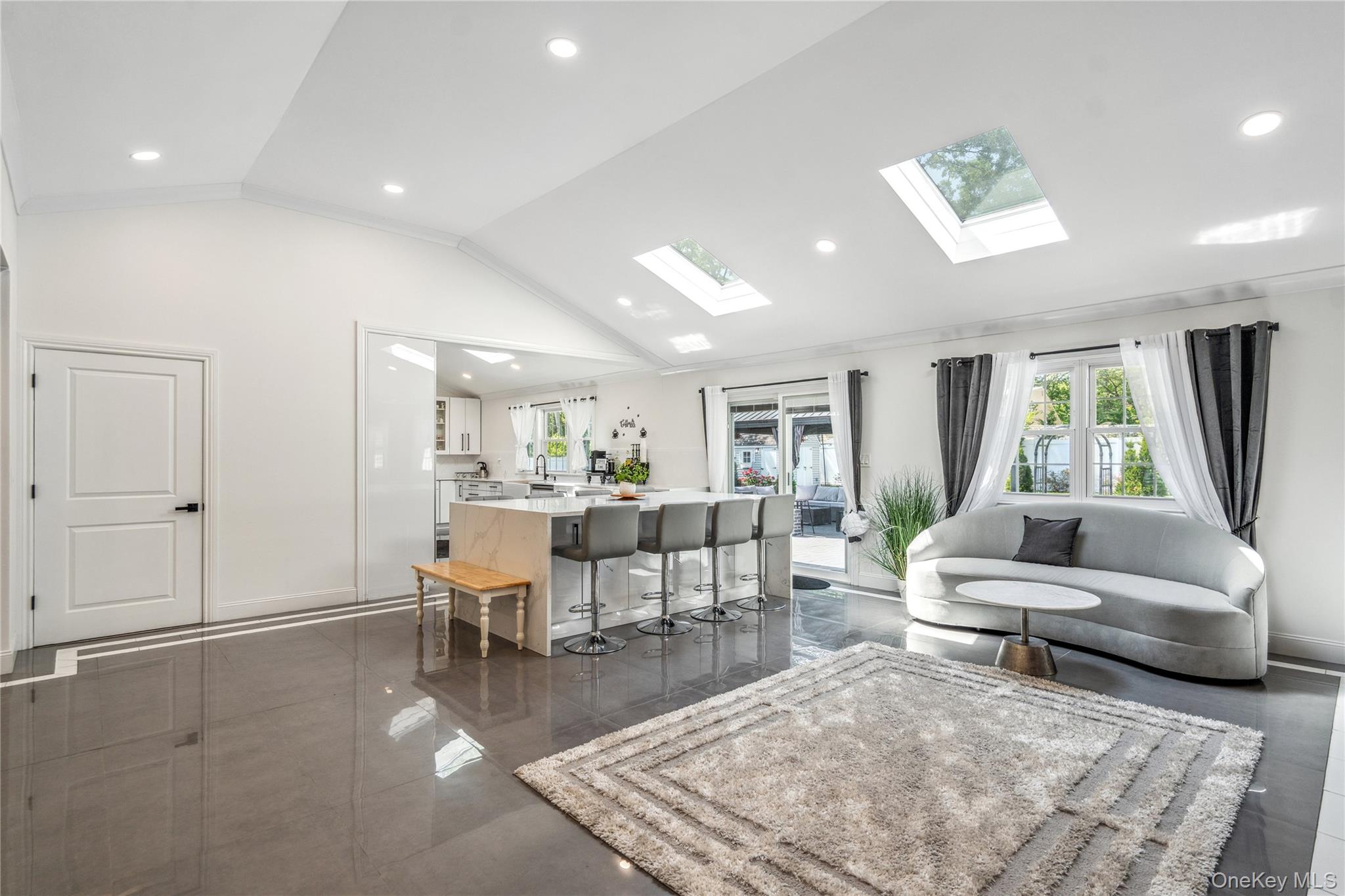 11 Gallatin Drive, Dix Hills, NY 11746