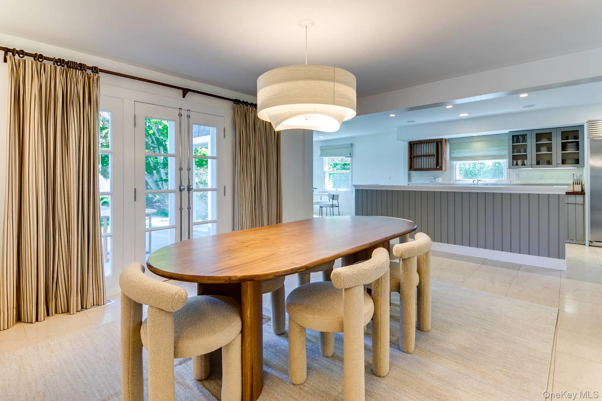 98 Wilkes Lane, Sagaponack, NY 11962