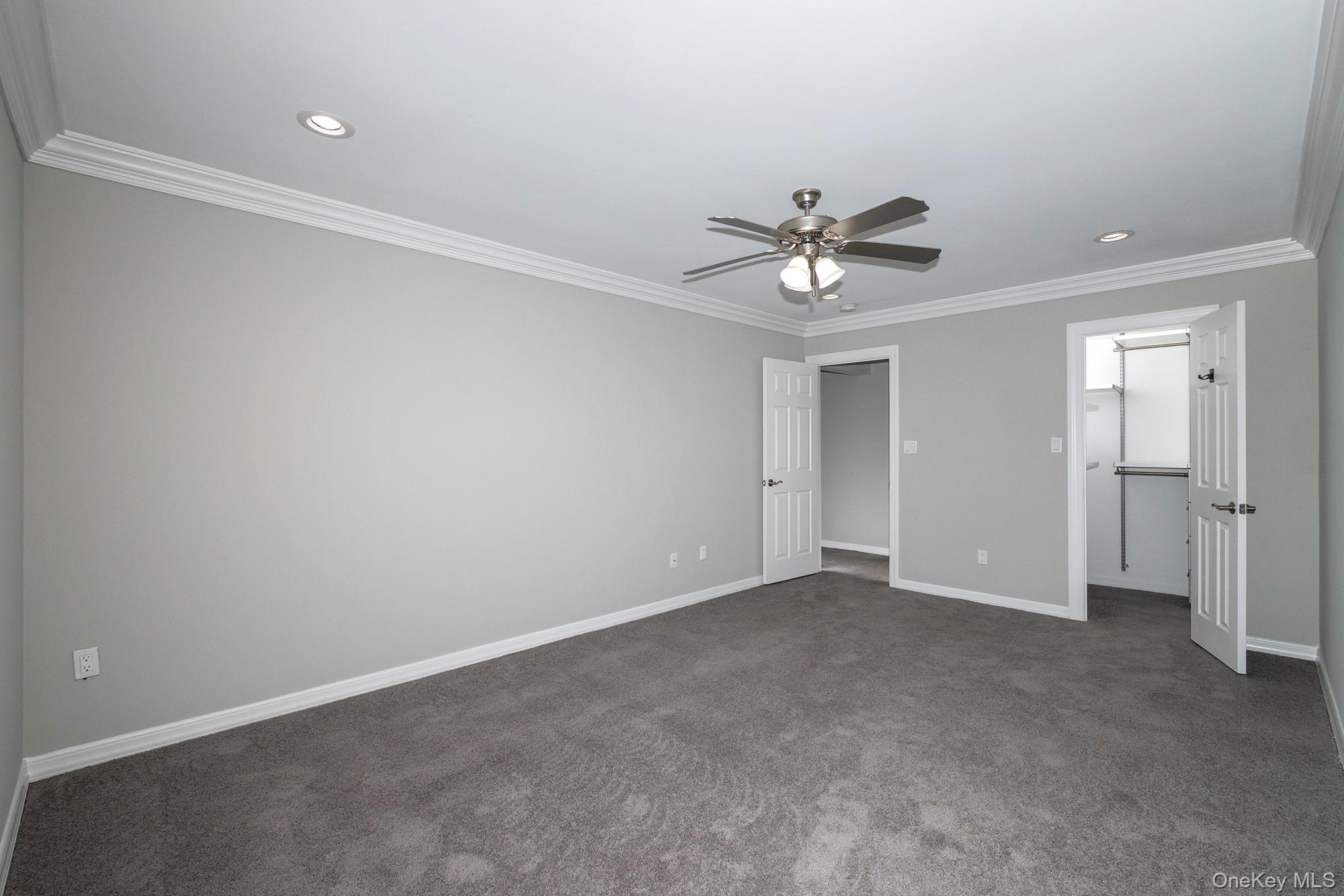 425 Newbridge Road # 40, East Meadow, NY 11554