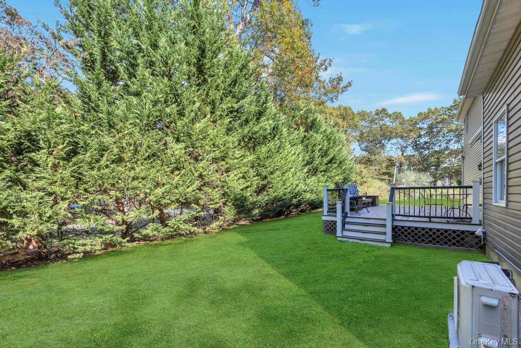 75 Milmay Avenue, Hauppauge, NY 11788