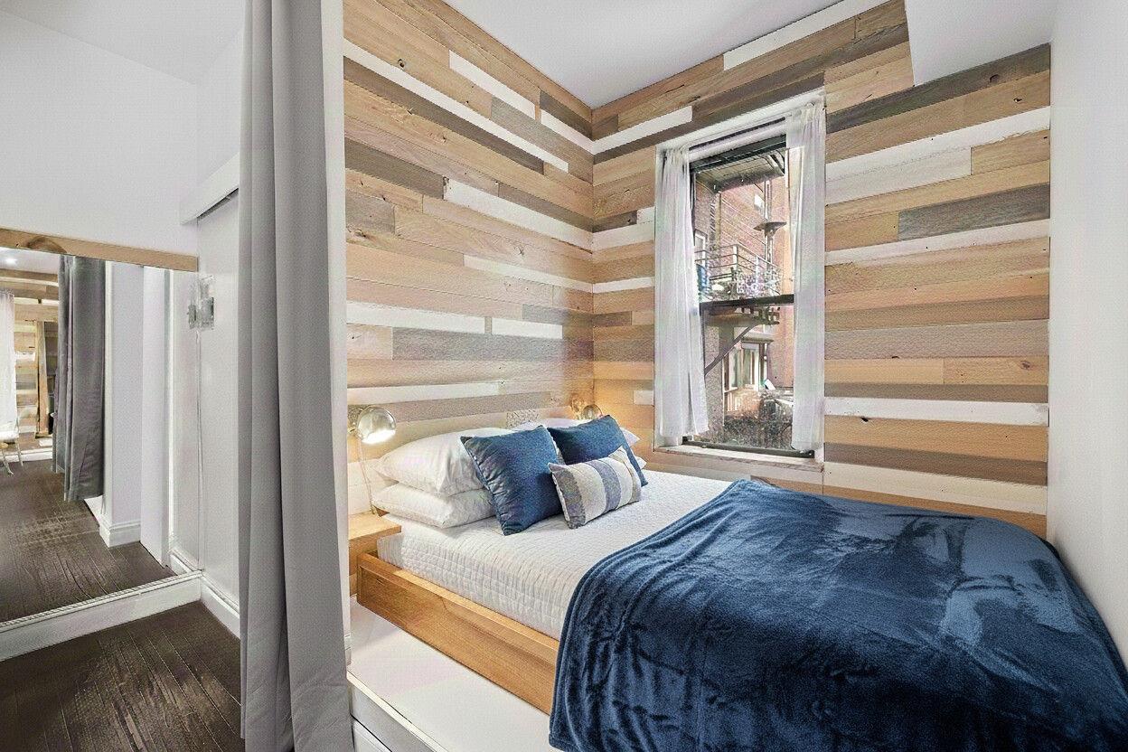 212 E 13TH Street # APT1C, New York (Manhattan), NY 10003