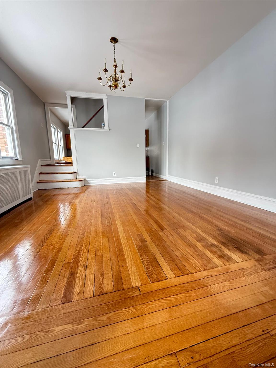 7 Flower Street, New Rochelle, NY 10801