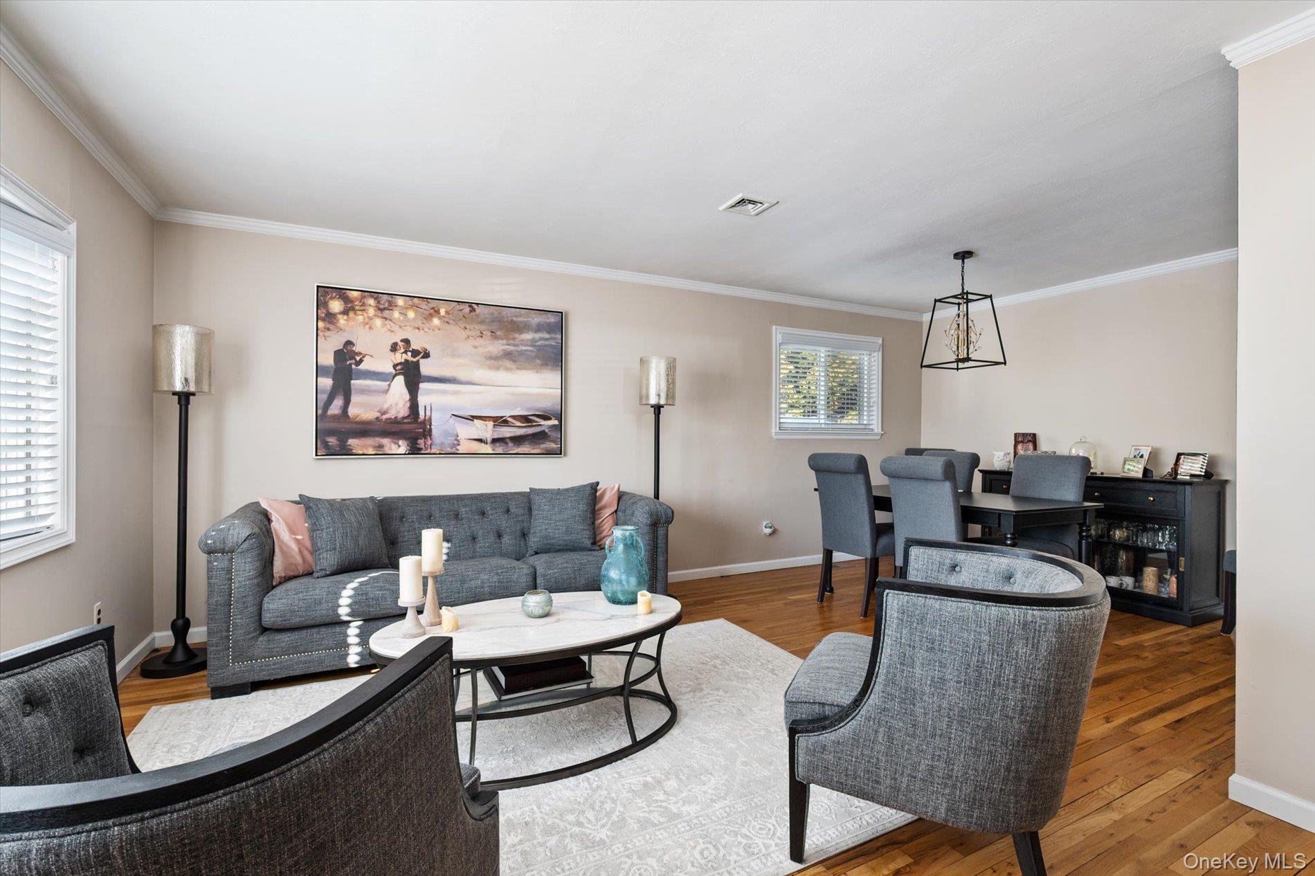 249 Hampton Road, West Babylon, NY 11704