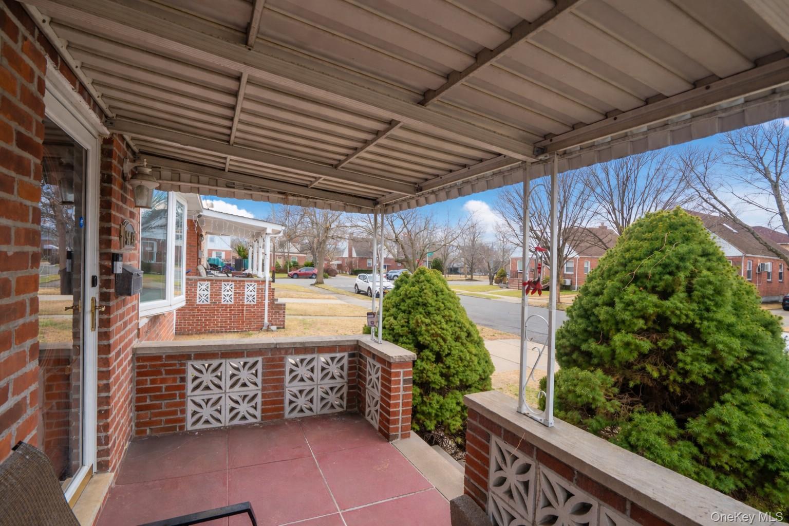 5643 195th Street, Fresh Meadows, NY 11365