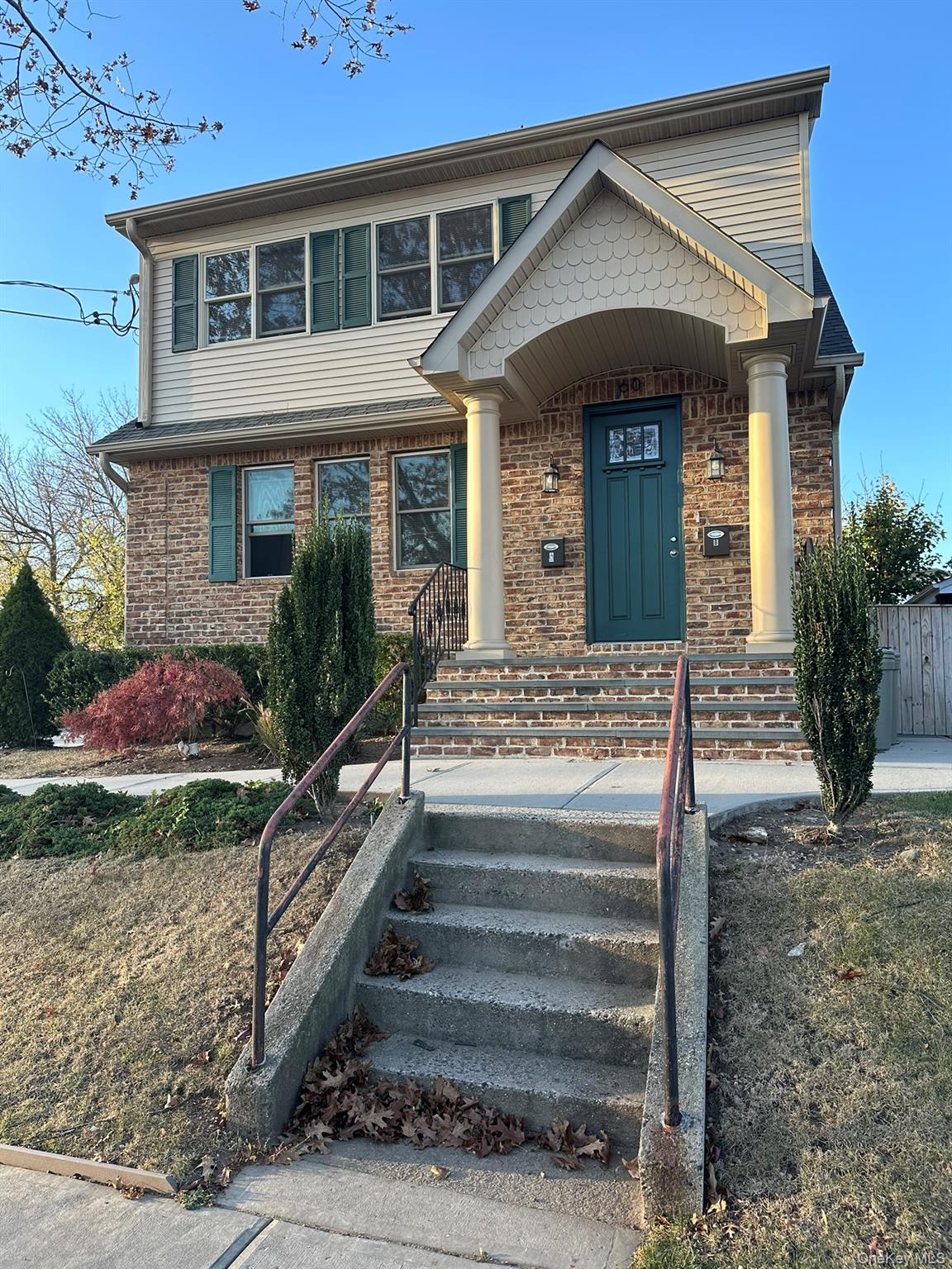 60 Arlington Street # 2nd Floor, Mineola, NY 11501