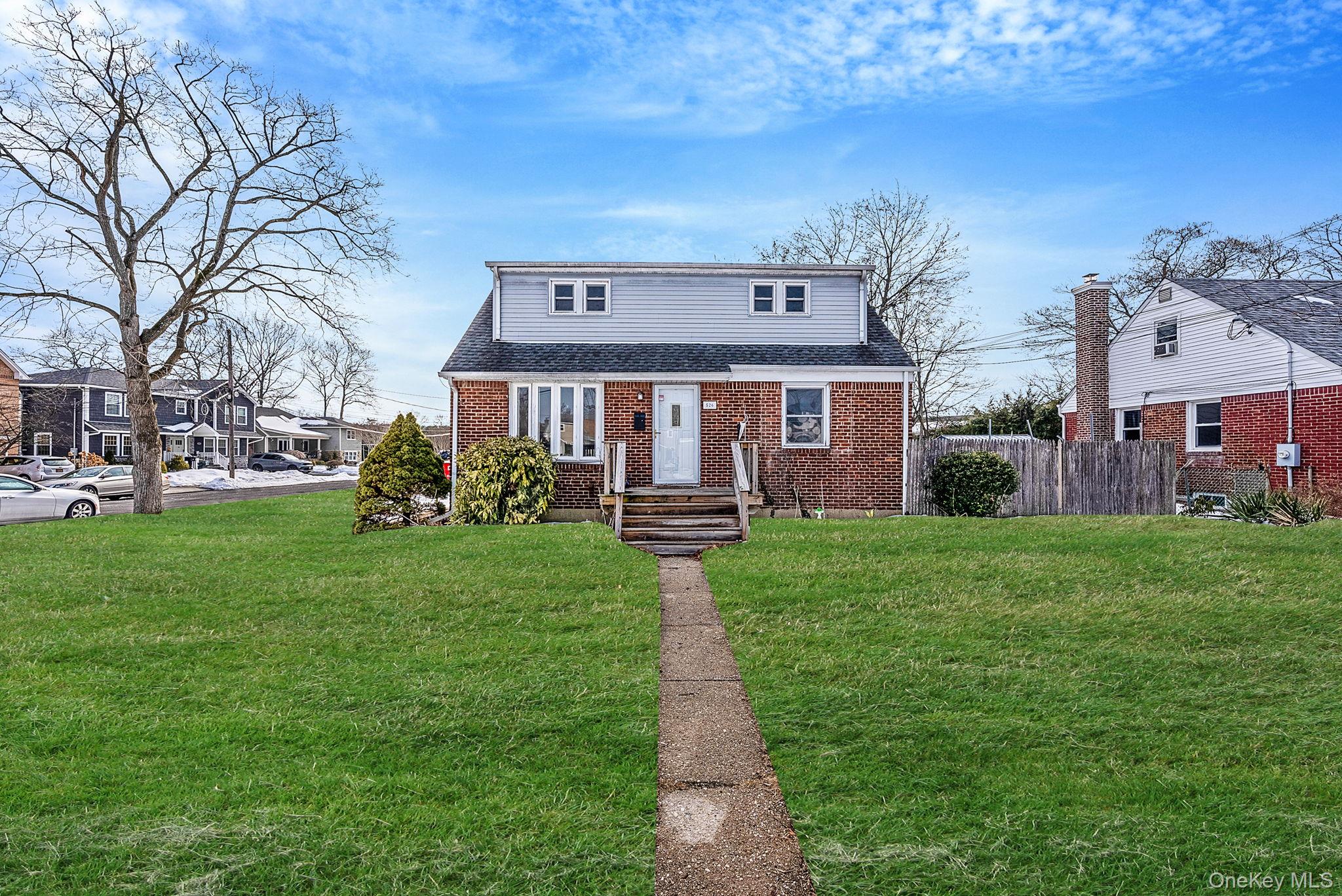 526 Albert Street, East Meadow, NY 11554