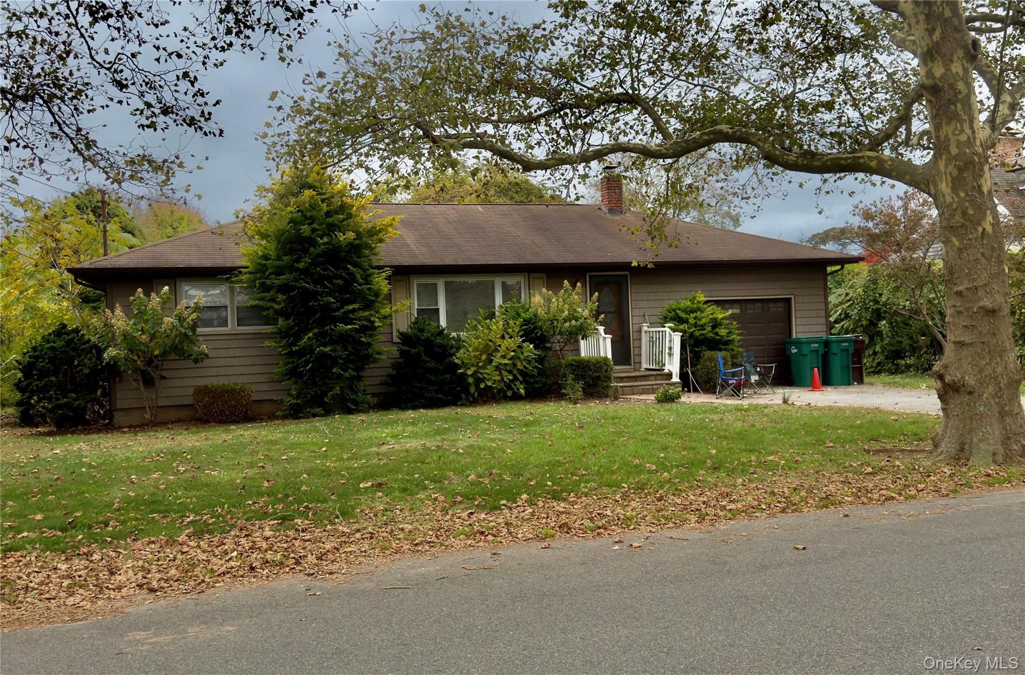 166 Pulaski Street, Southampton, NY 11968