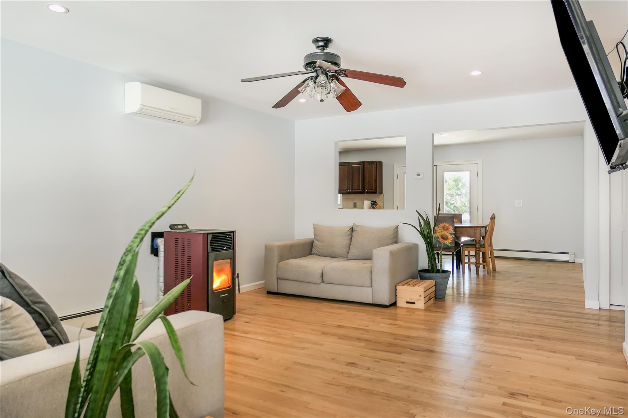 84 Bieselin Road, Bellport, NY 11713