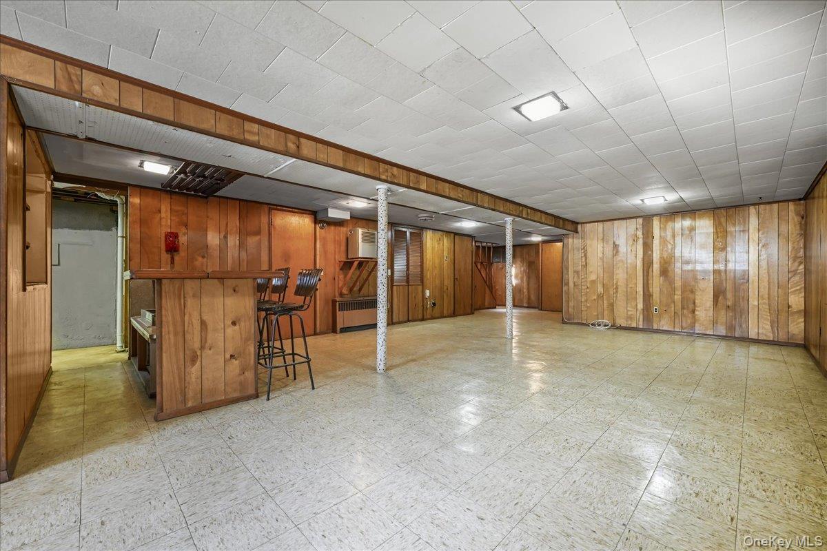 26 Terrace Avenue, Floral Park, NY 11001