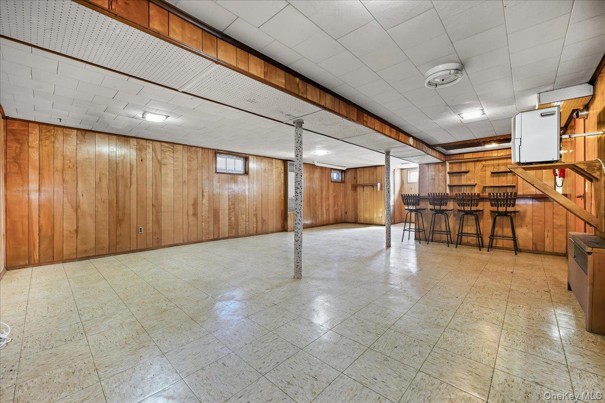 26 Terrace Avenue, Floral Park, NY 11001