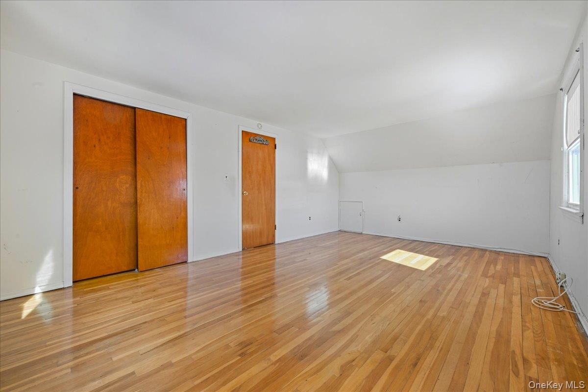 26 Terrace Avenue, Floral Park, NY 11001