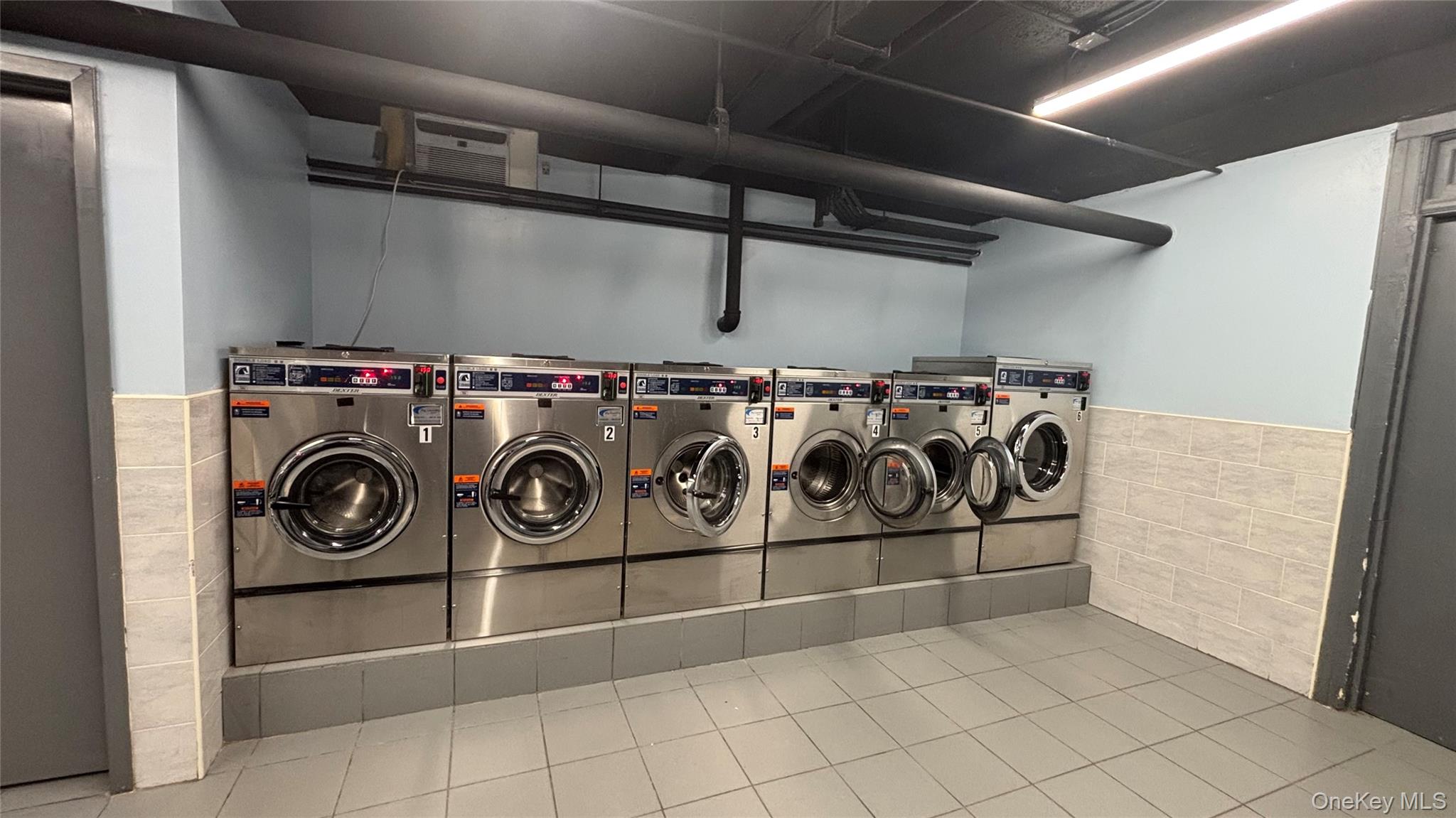 67-35 Yellowstone Boulevard # 60, Forest Hills, NY 11375