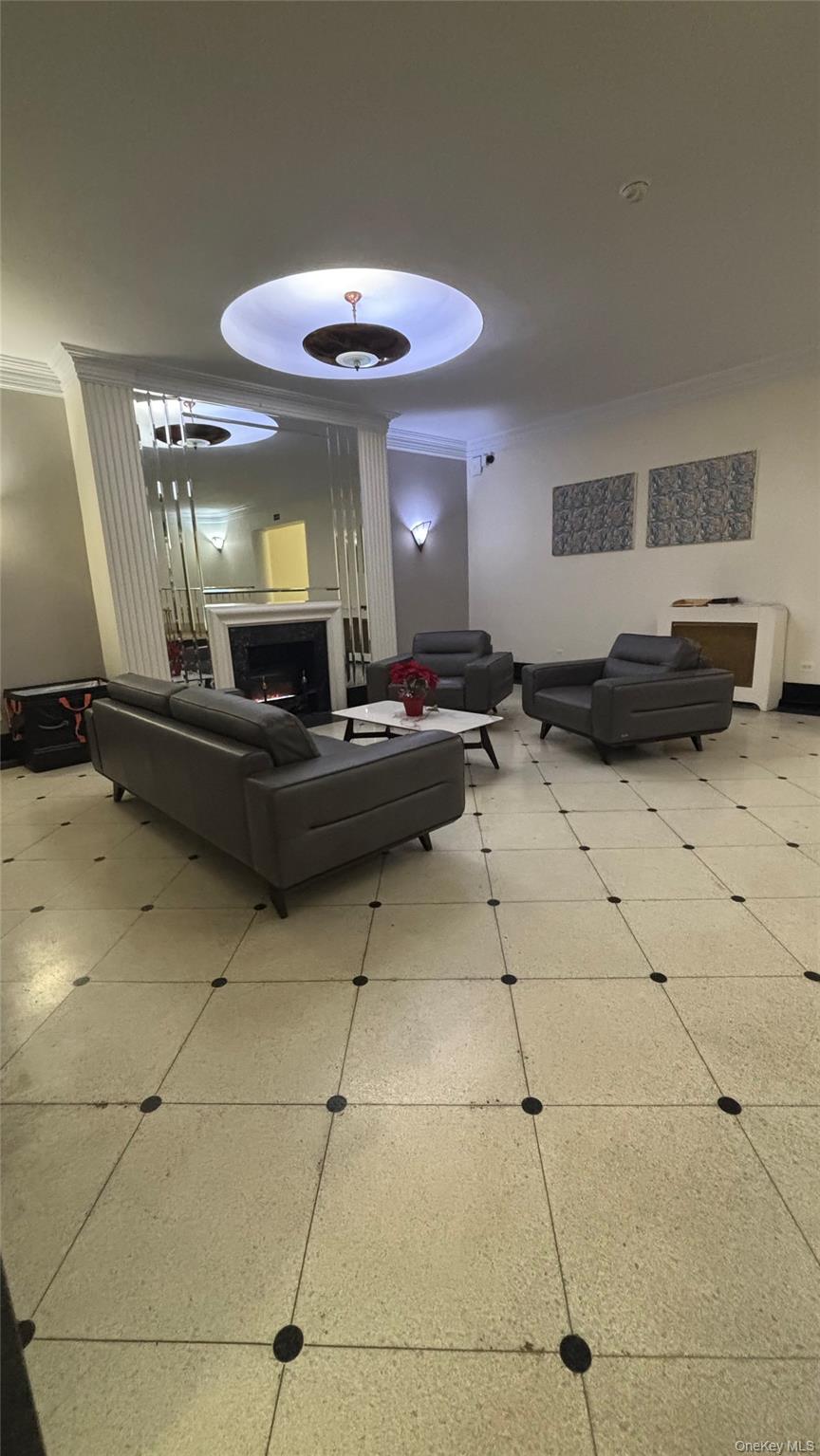 67-35 Yellowstone Boulevard # 60, Forest Hills, NY 11375