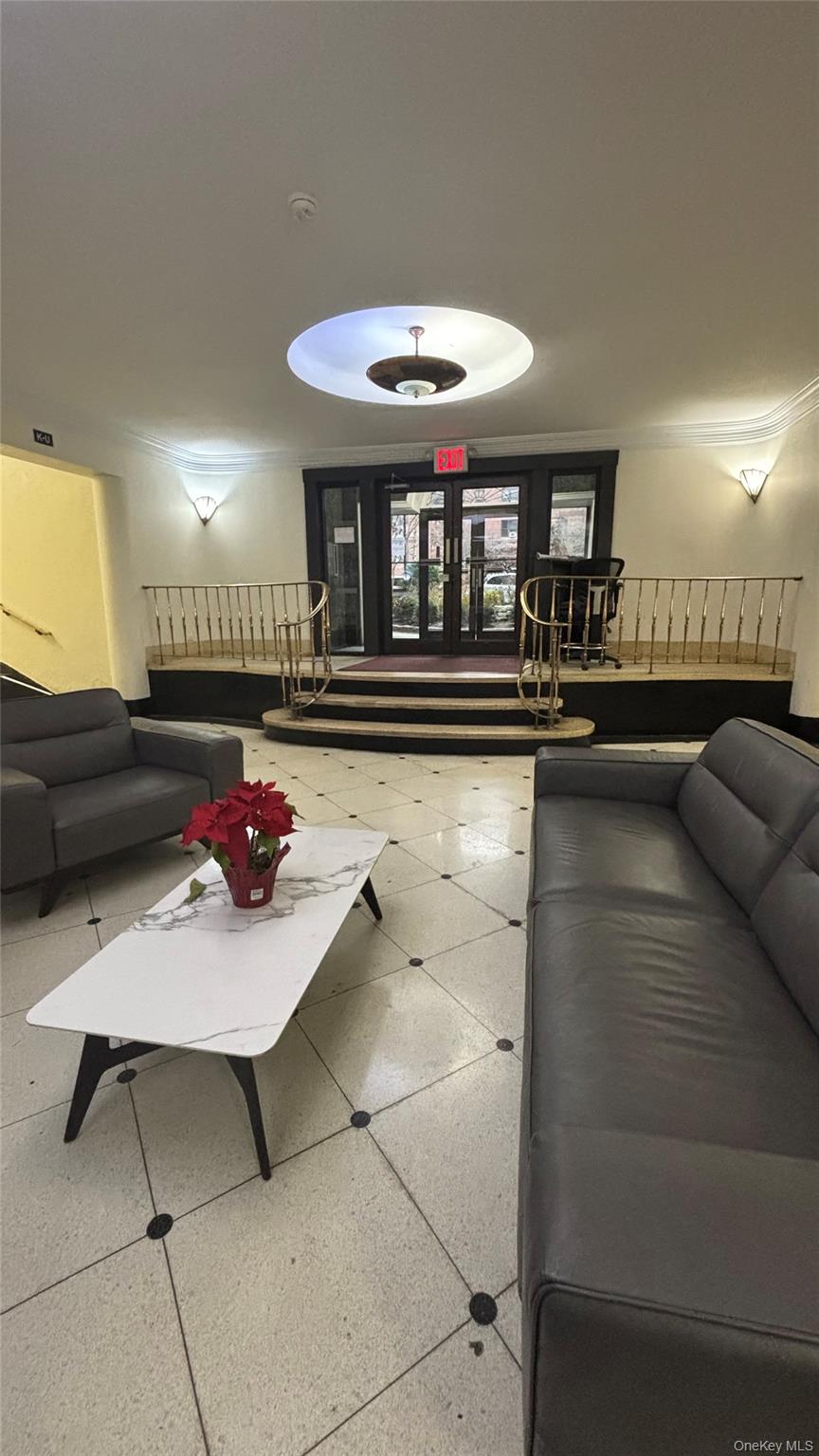 67-35 Yellowstone Boulevard # 60, Forest Hills, NY 11375