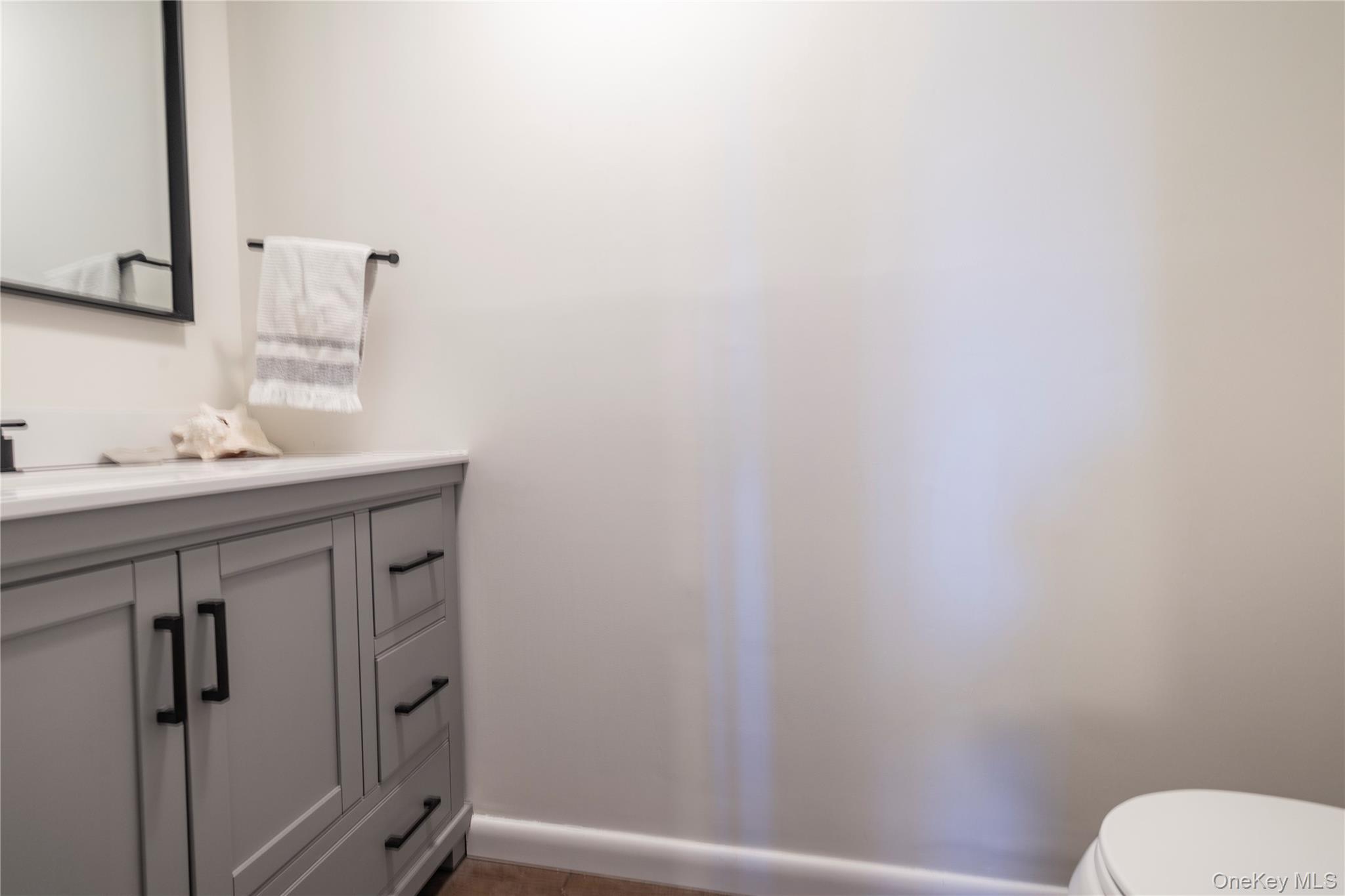 523 W Broadway # A, Long Beach, NY 11561