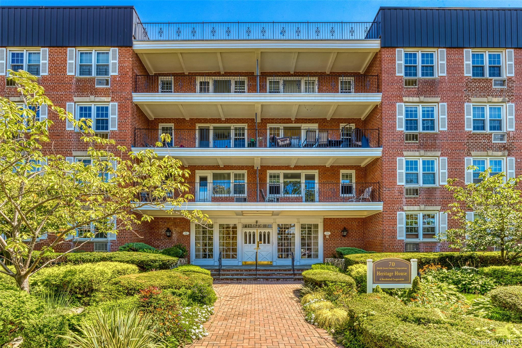 70 North Grove # 1N, Freeport, NY 11520