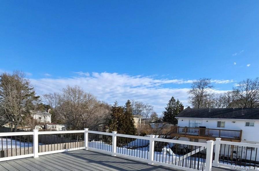 342 Everard Street, Dix Hills, NY 11746