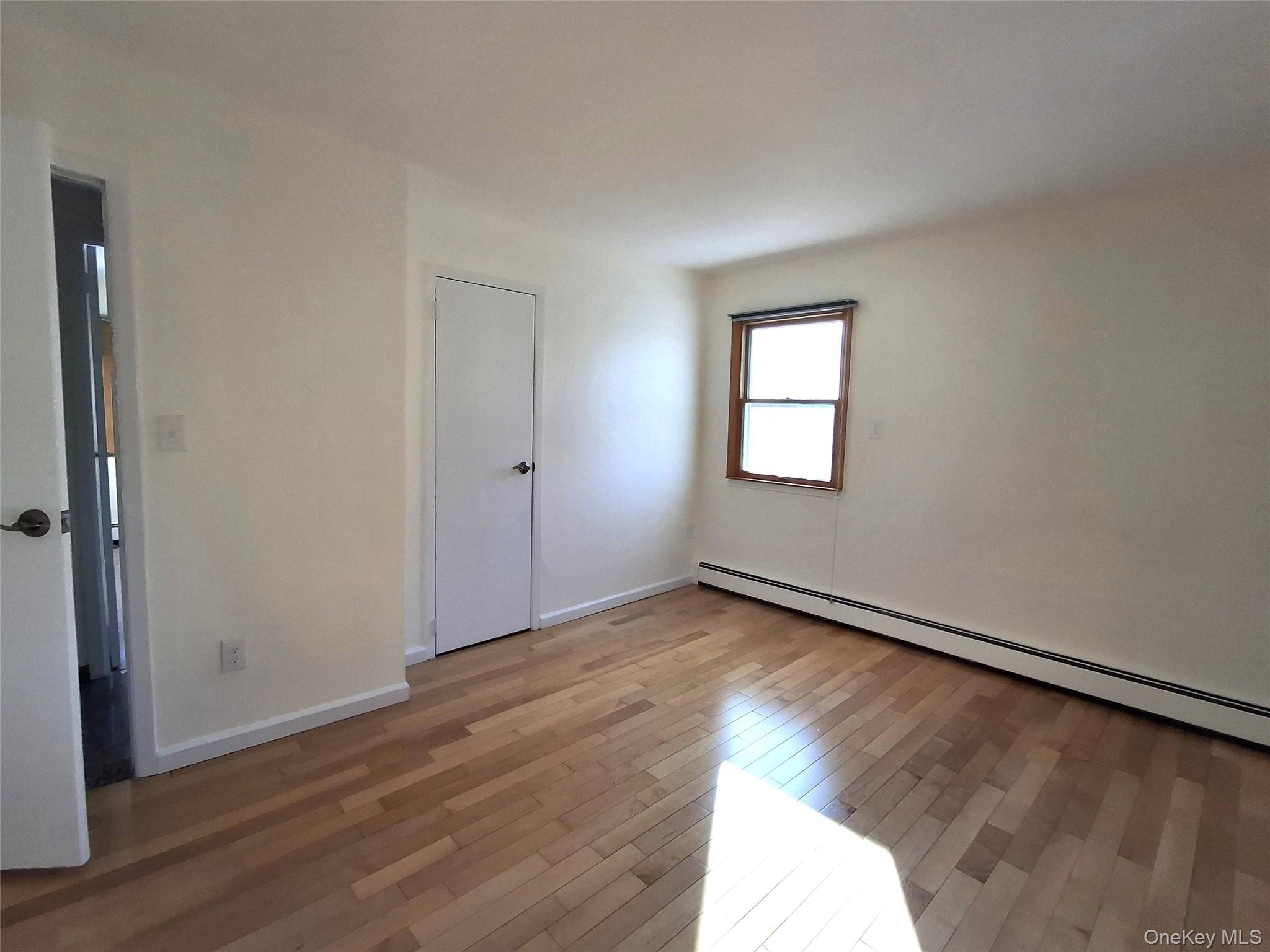 342 Everard Street, Dix Hills, NY 11746