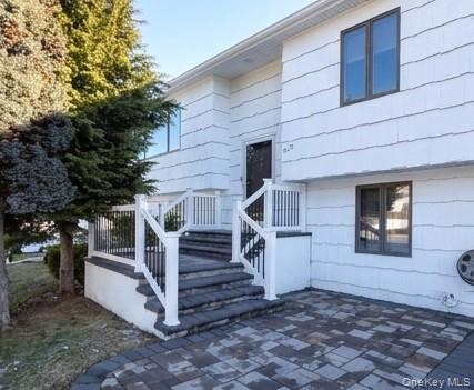 342 Everard Street, Dix Hills, NY 11746