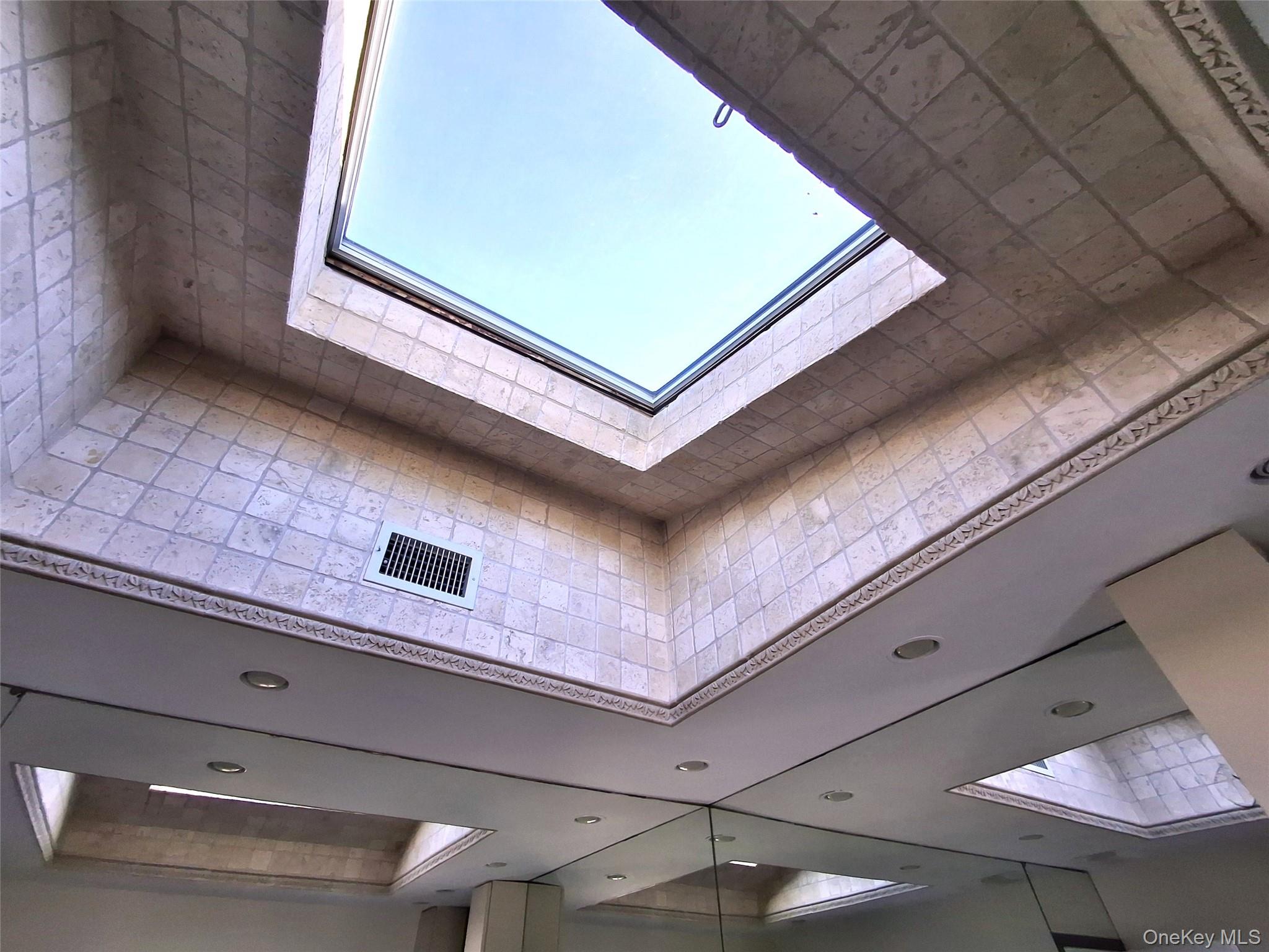 342 Everard Street, Dix Hills, NY 11746