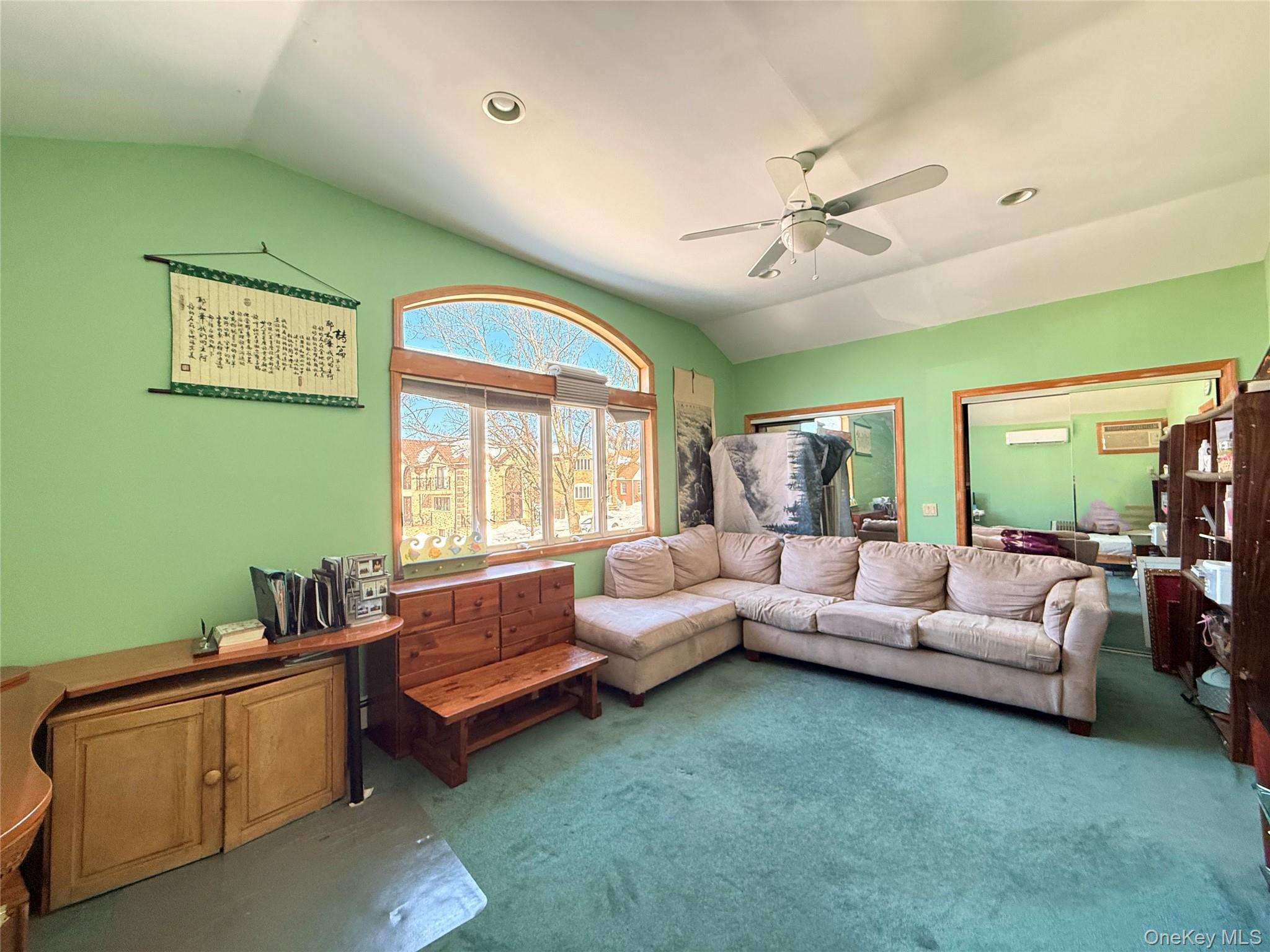 24580 61st Avenue, Little Neck, NY 11362