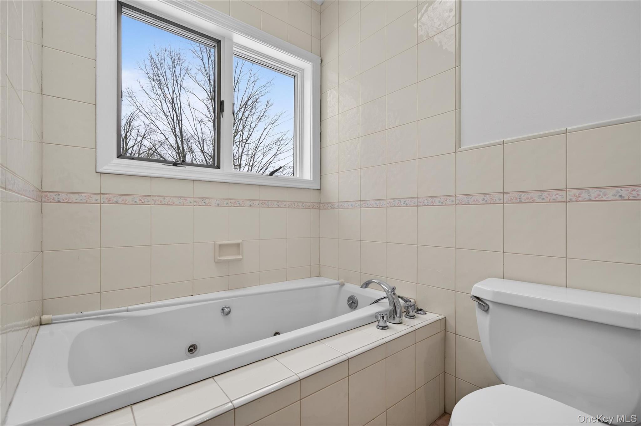 558 Pine Hill Road, Chester, NY 10918