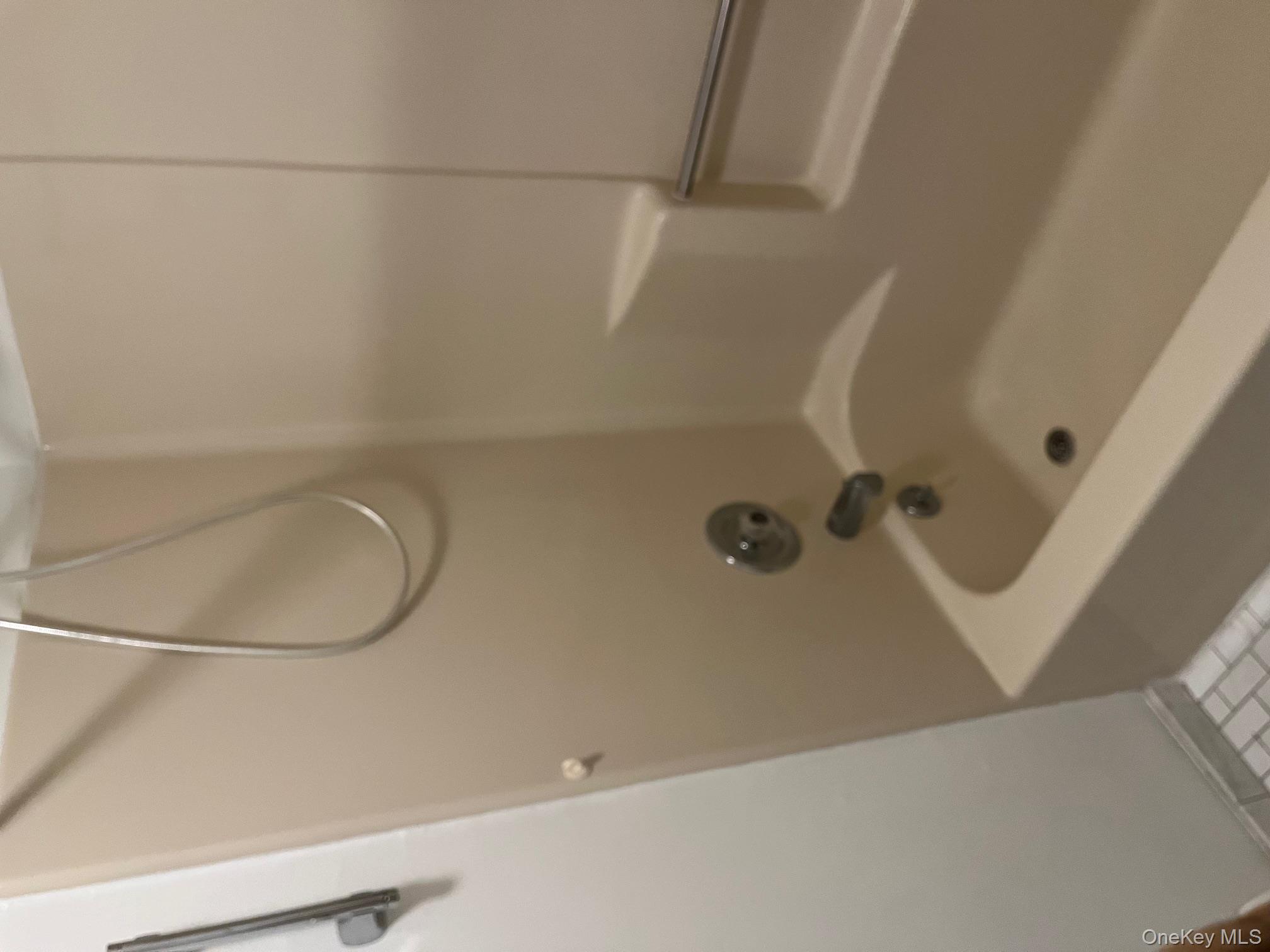 1130 Mountain View Court, Kingston, NY 12401