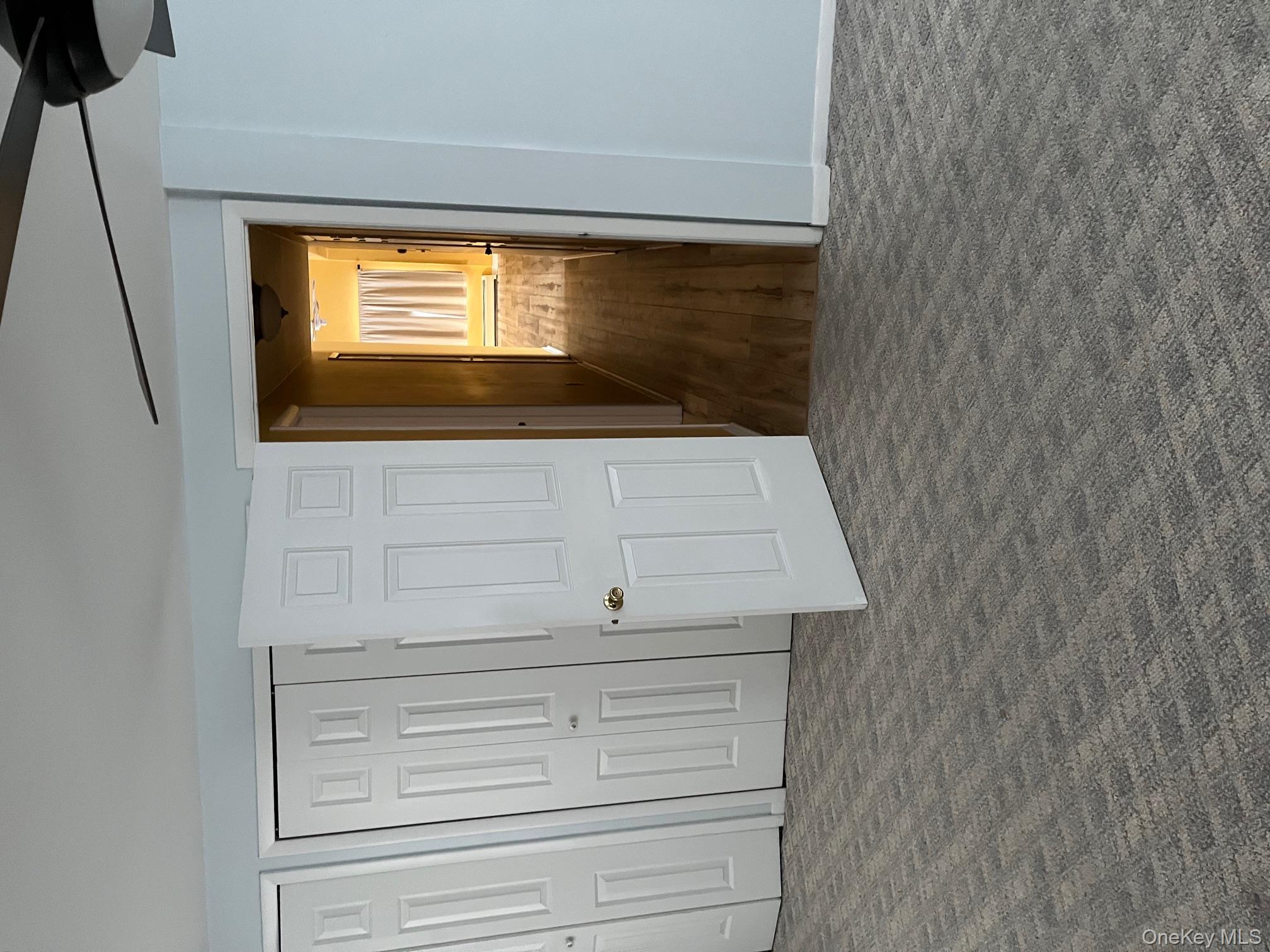 1130 Mountain View Court, Kingston, NY 12401