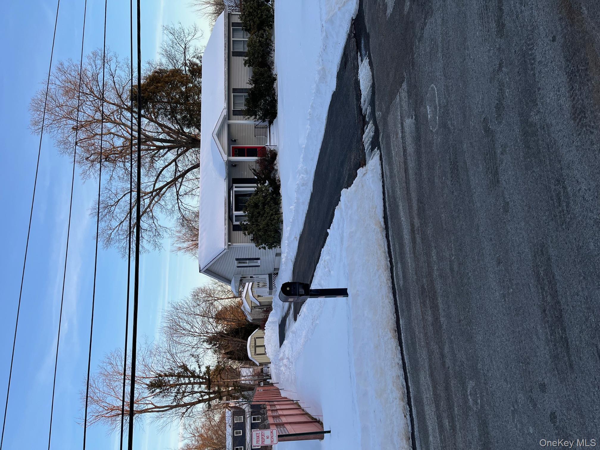 1011 Mountain View Court, Kingston, NY 12401