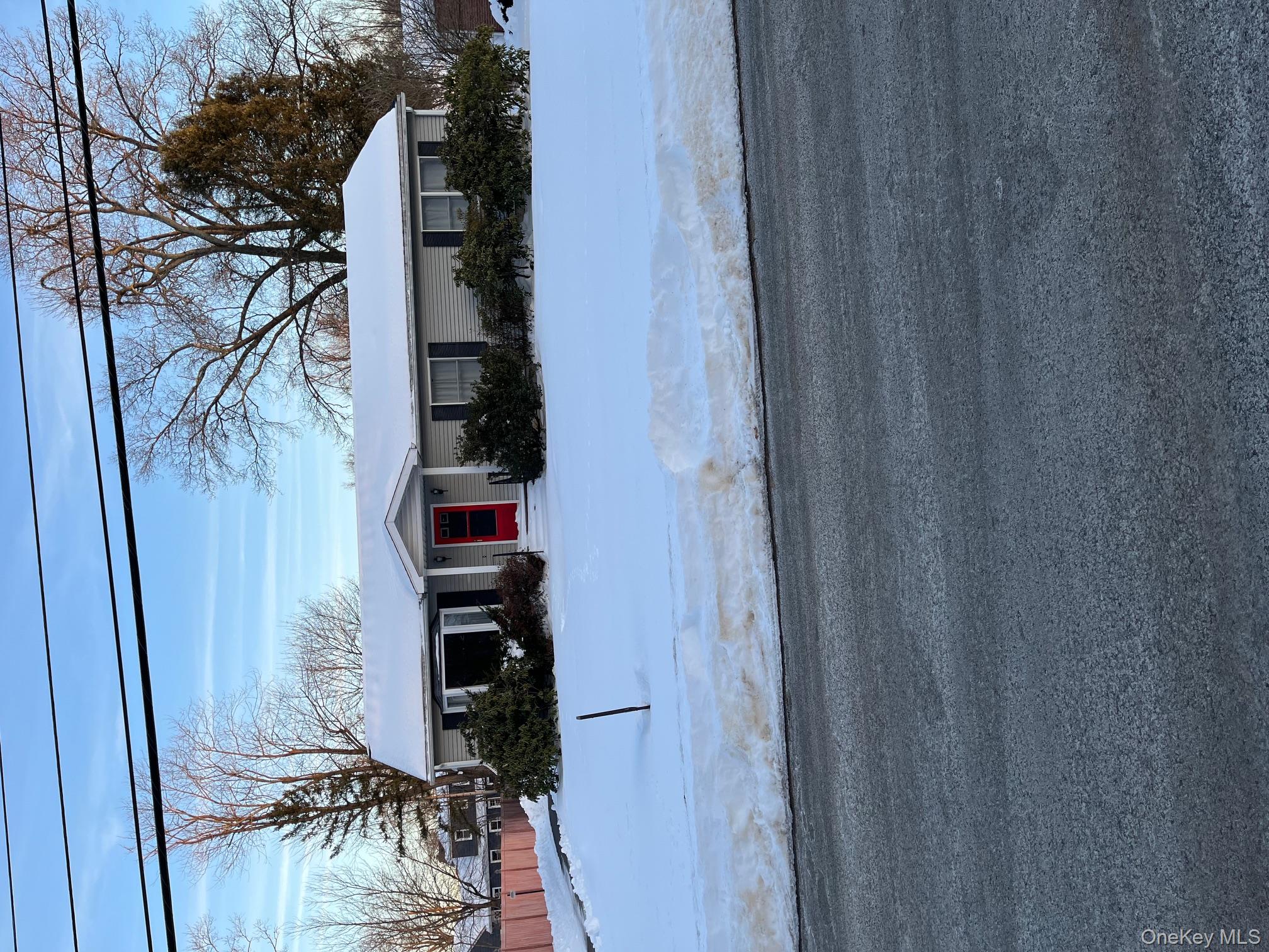 1011 Mountain View Court, Kingston, NY 12401